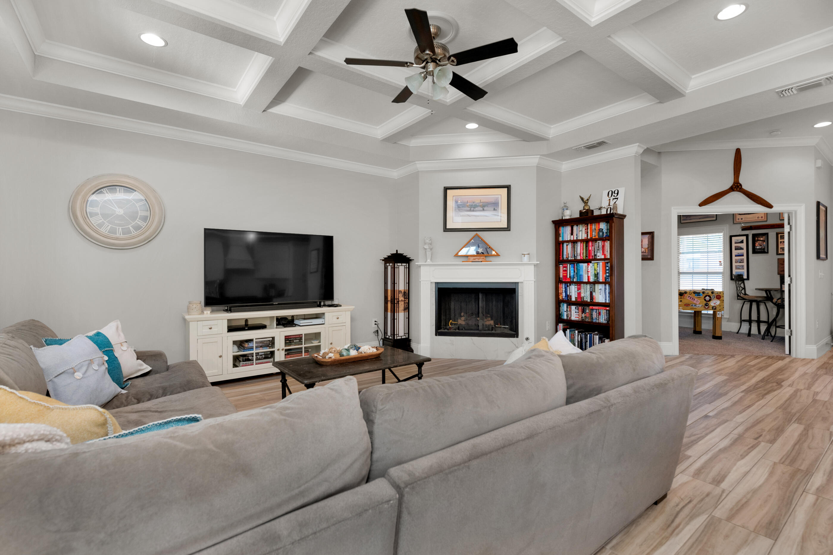 BAYOU POQUITO - Residential