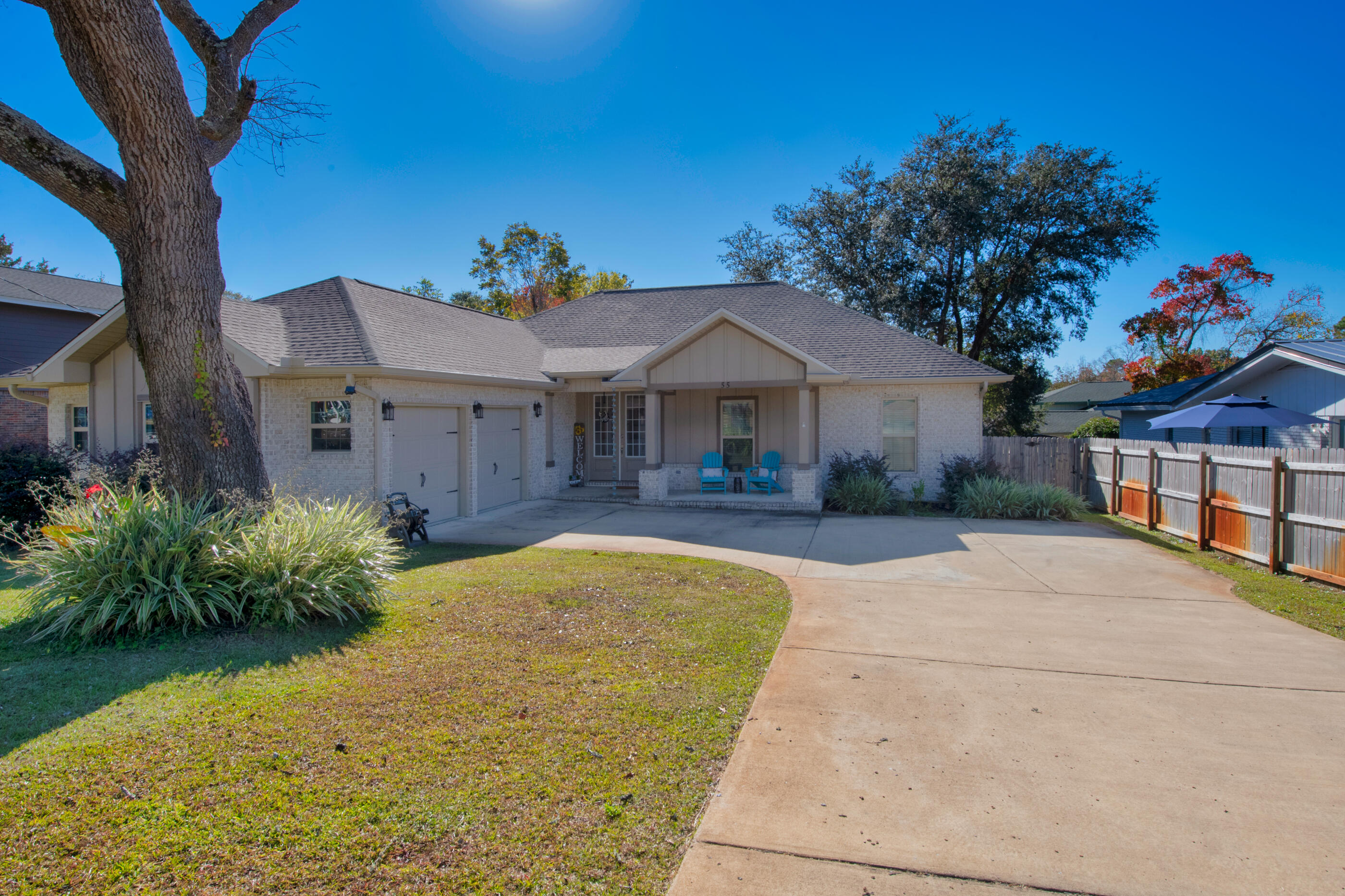 BAYOU POQUITO - Residential