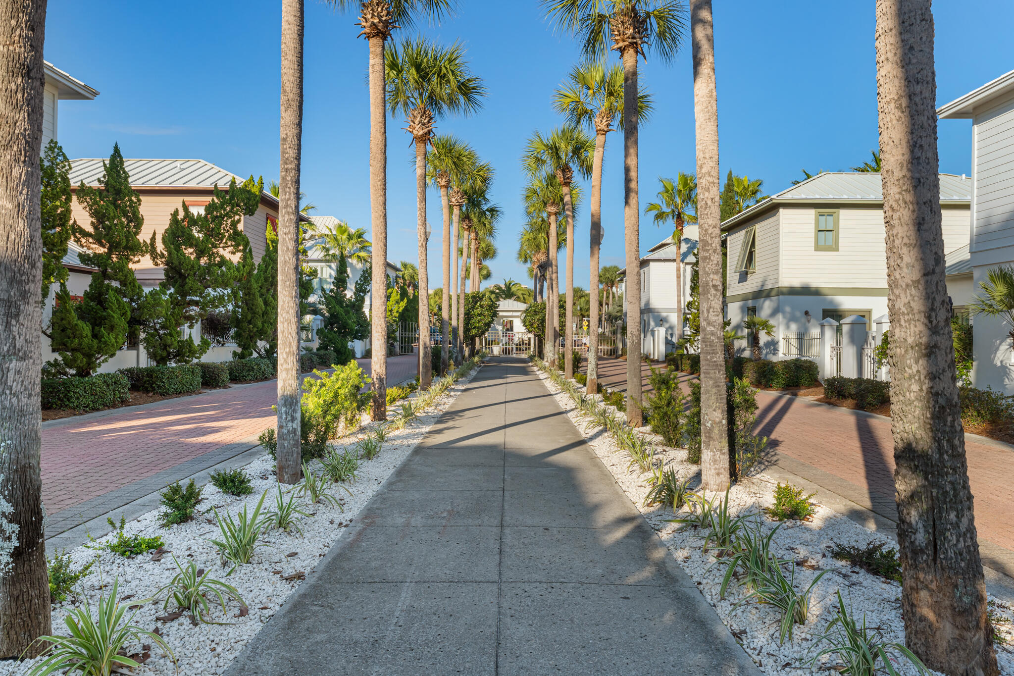 SUNSET BEACH - Residential