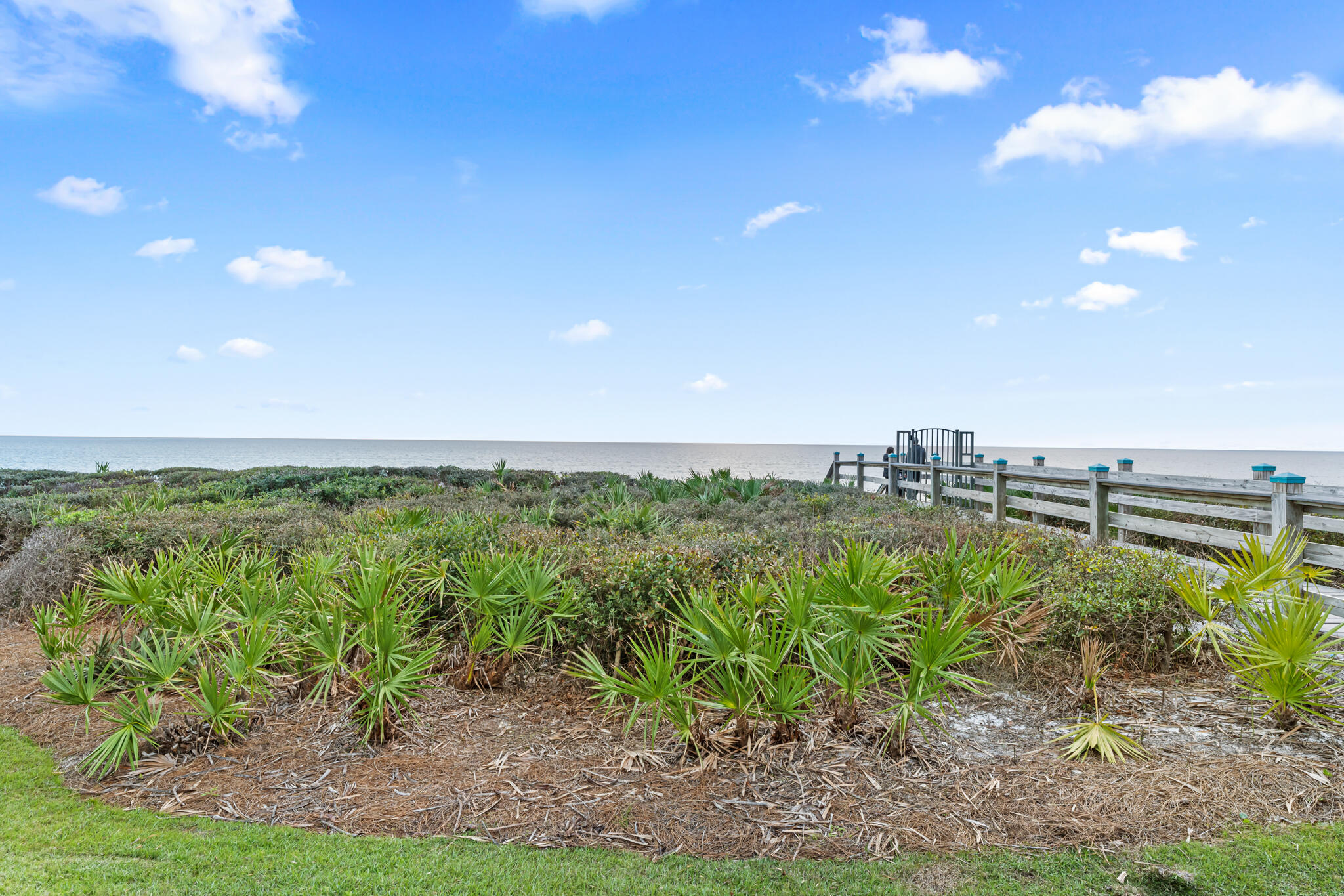 SUNSET BEACH - Residential