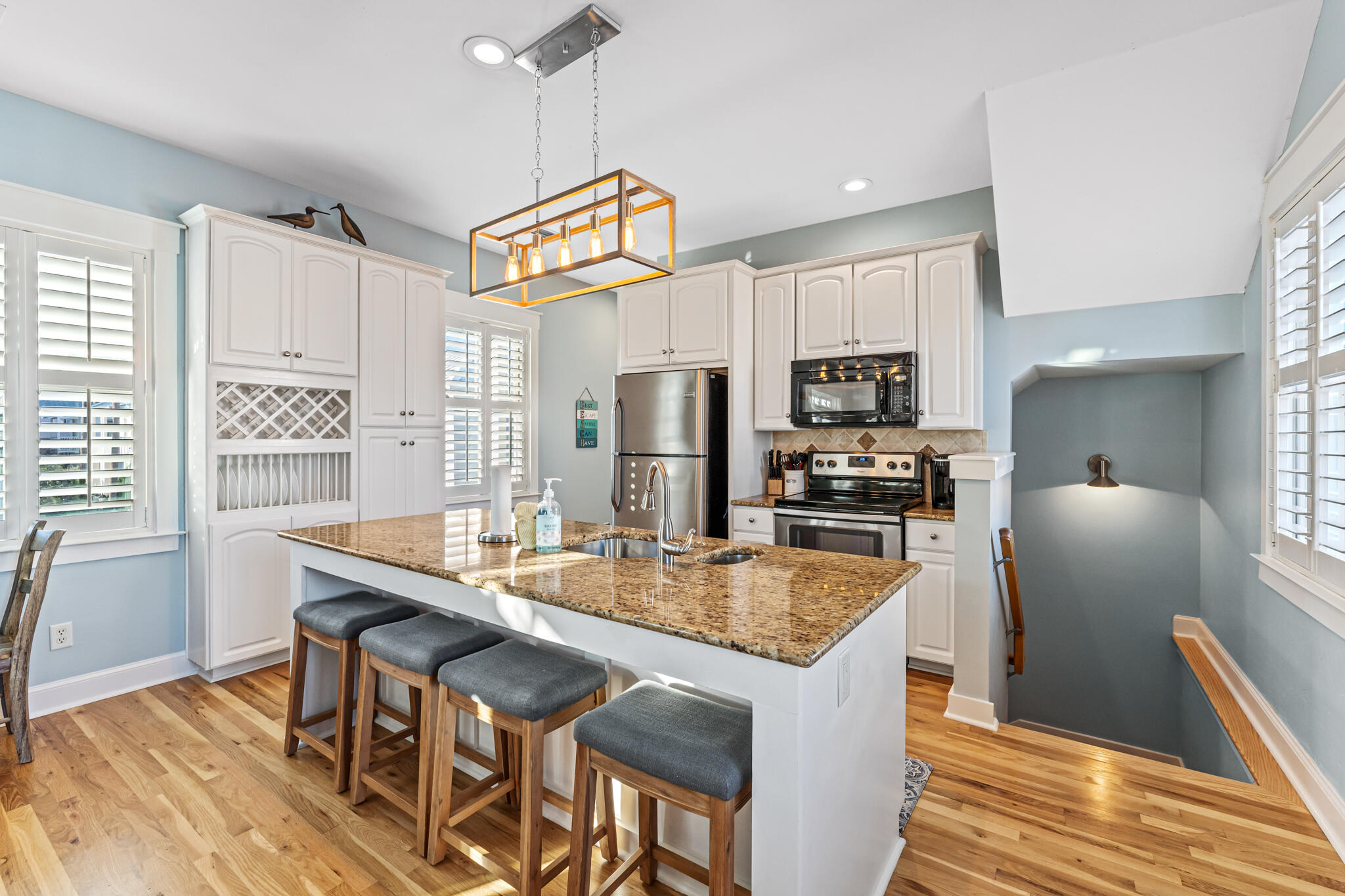 SUNSET BEACH - Residential