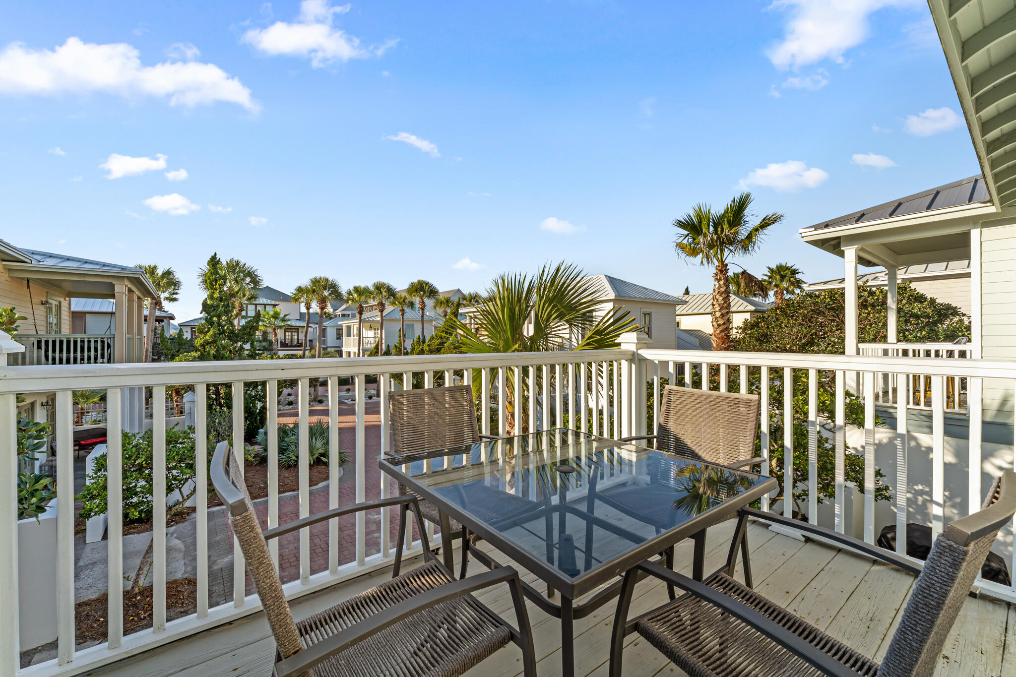 SUNSET BEACH - Residential