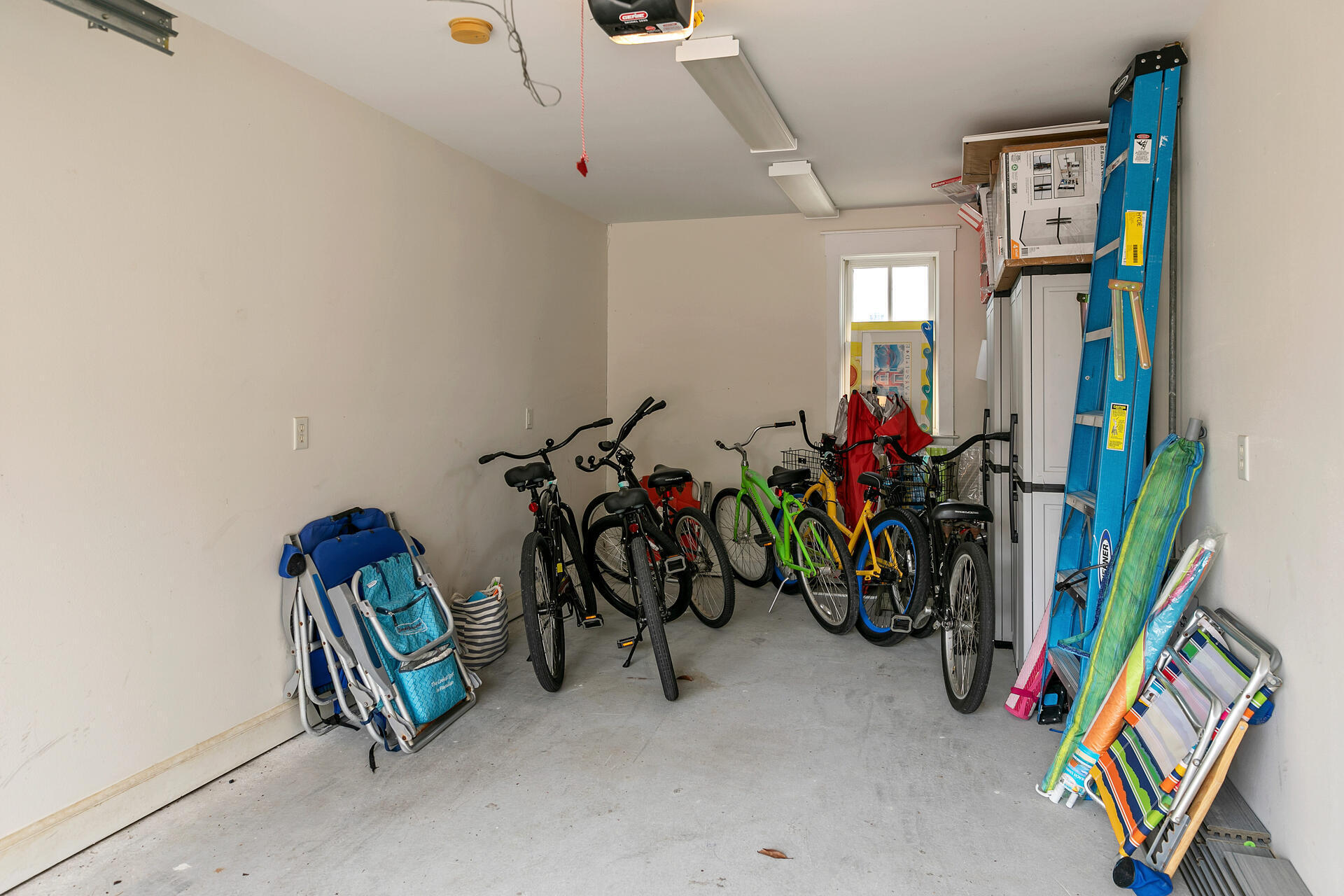 SUNSET BEACH - Residential