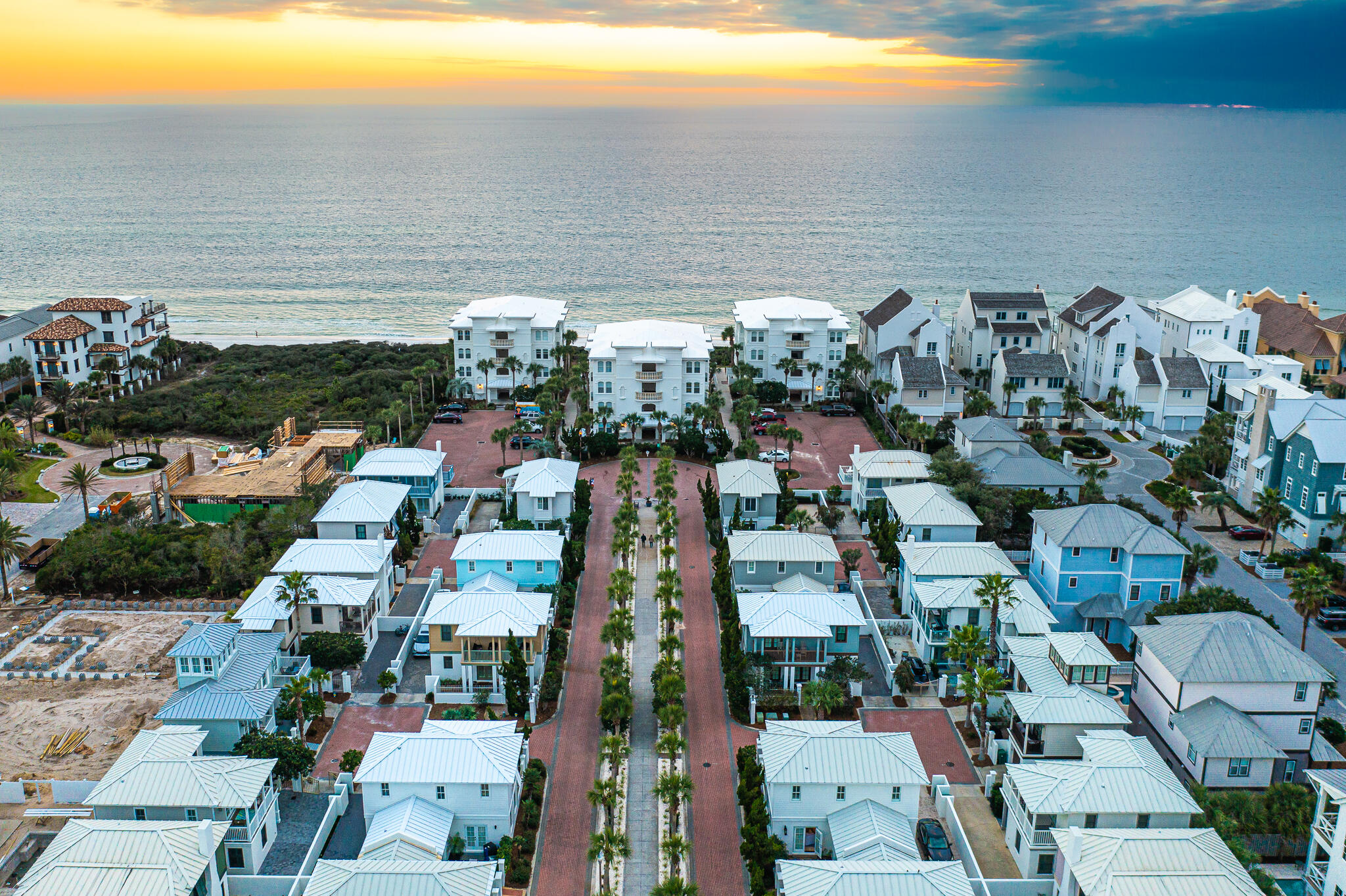 SUNSET BEACH - Residential