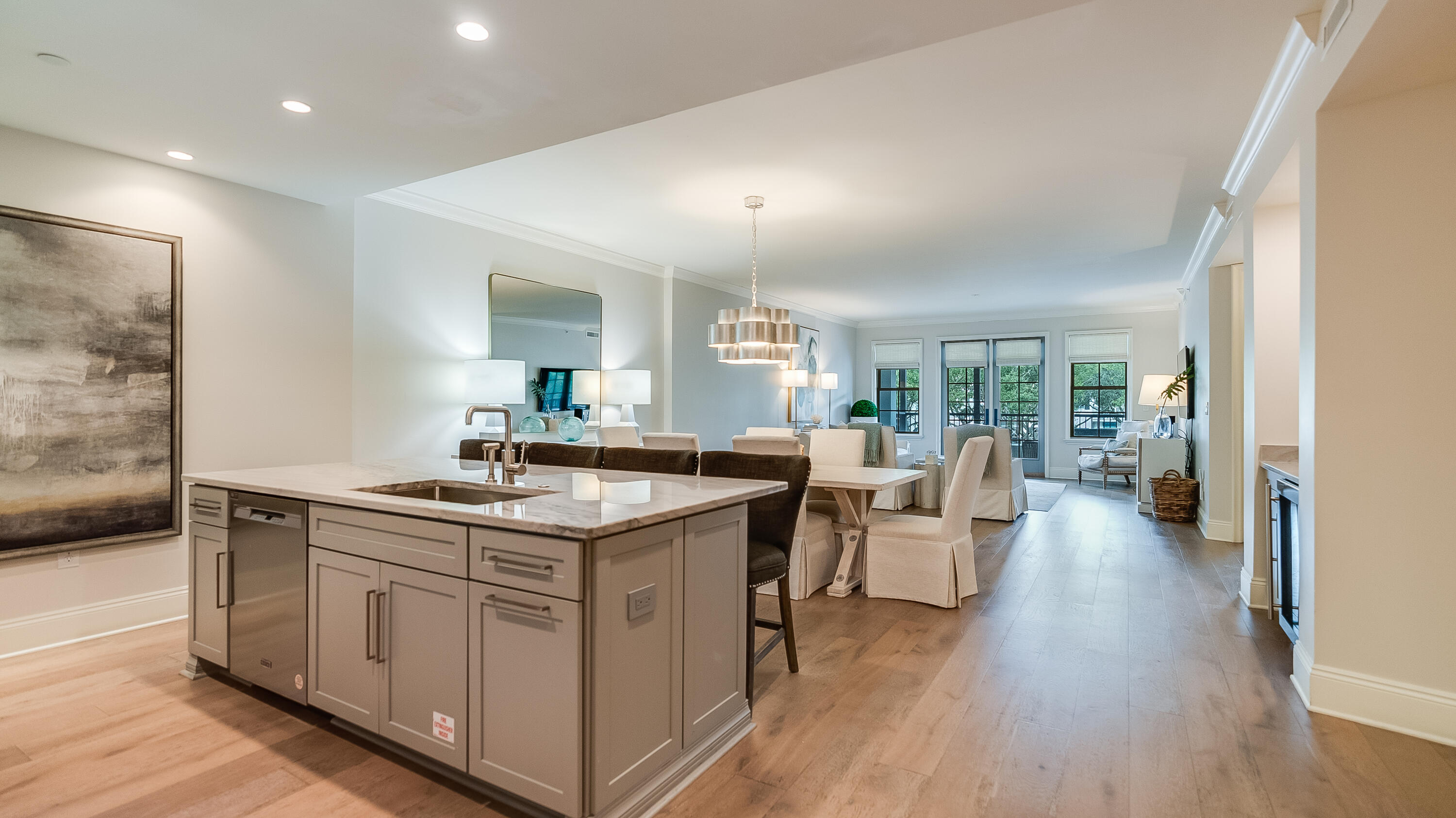 46 N Barrett Square 203