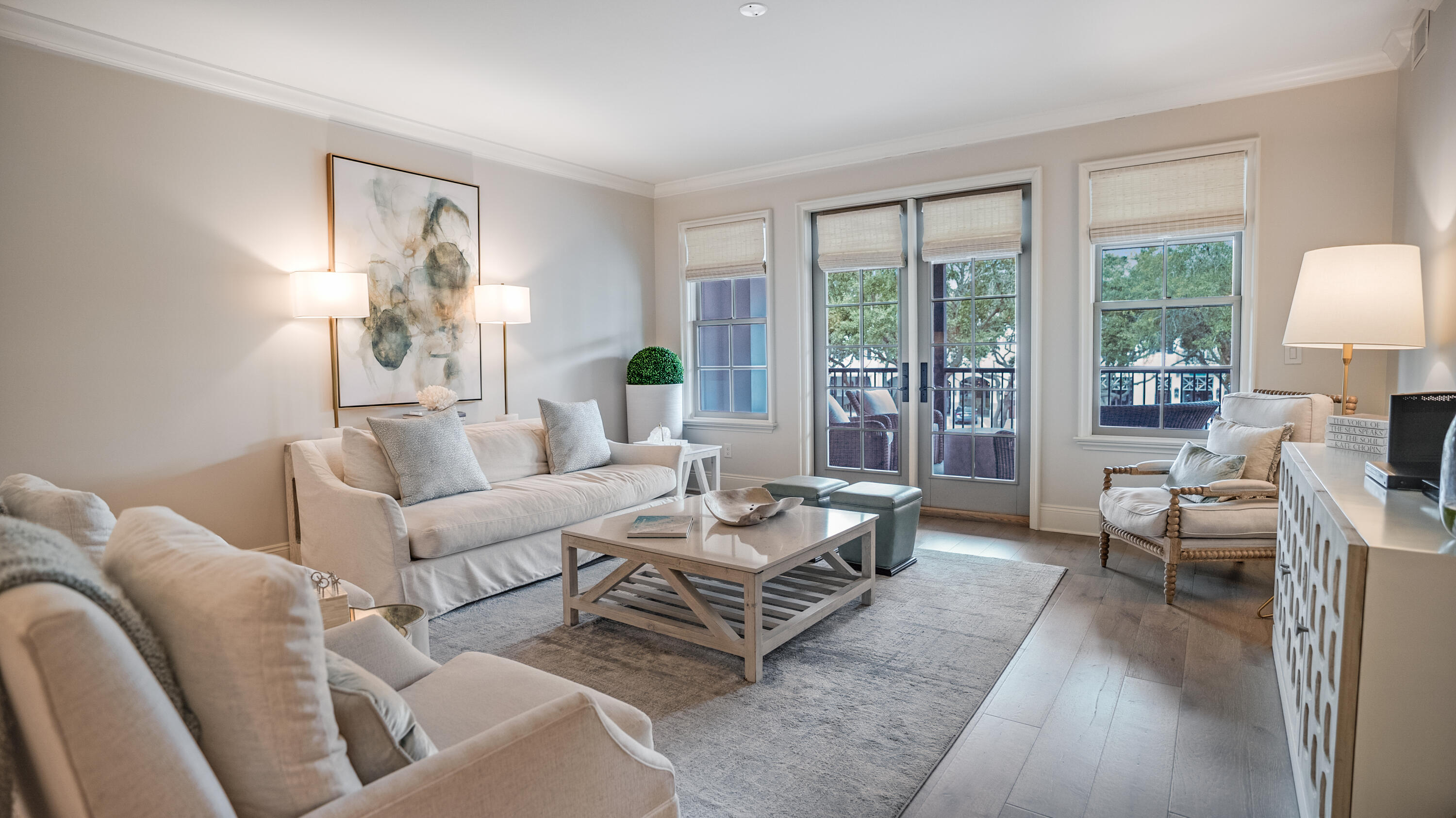 46 N Barrett Square 203