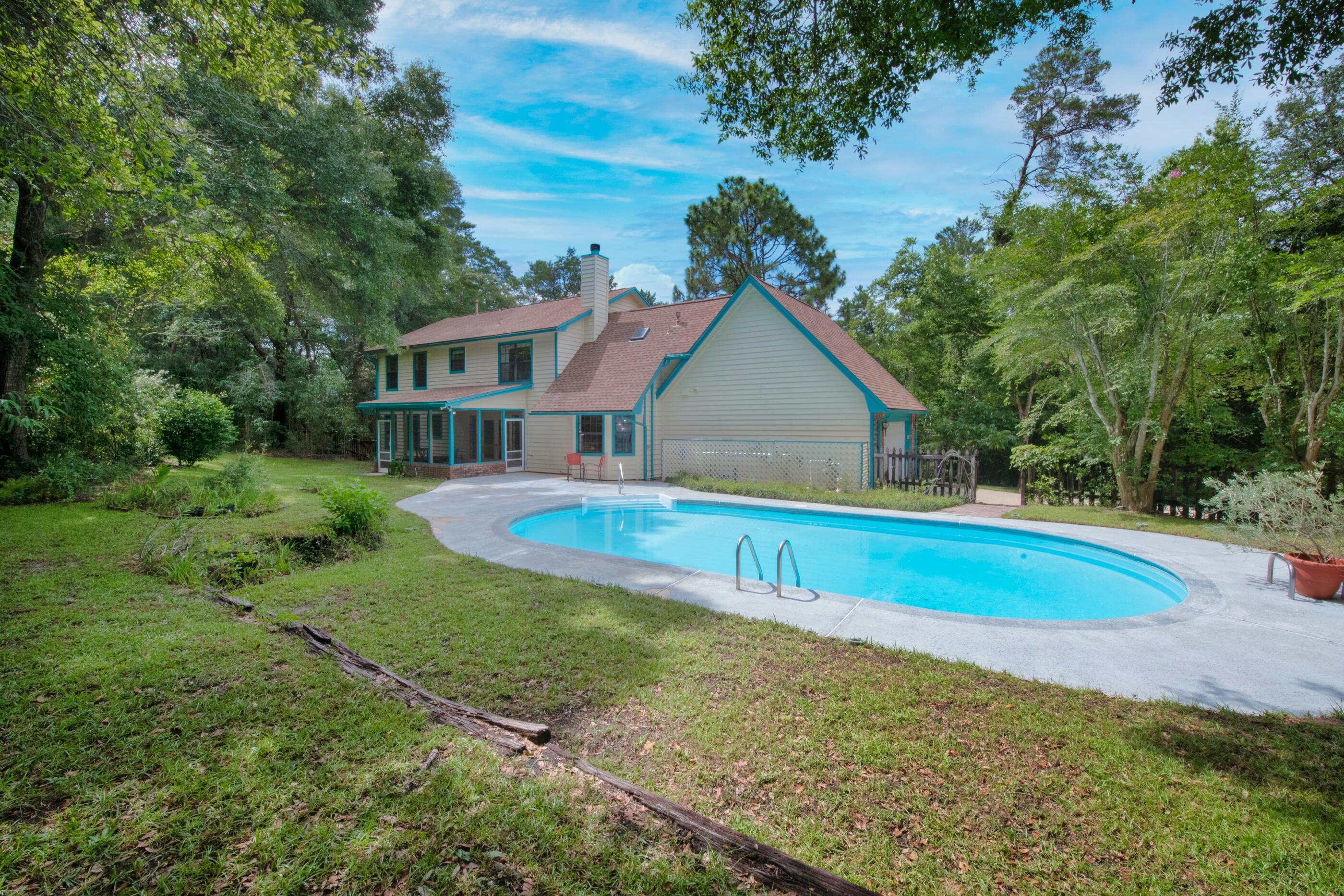 ROCKY BAYOU COUNTRY CLUB ESTATES 3 - Residential