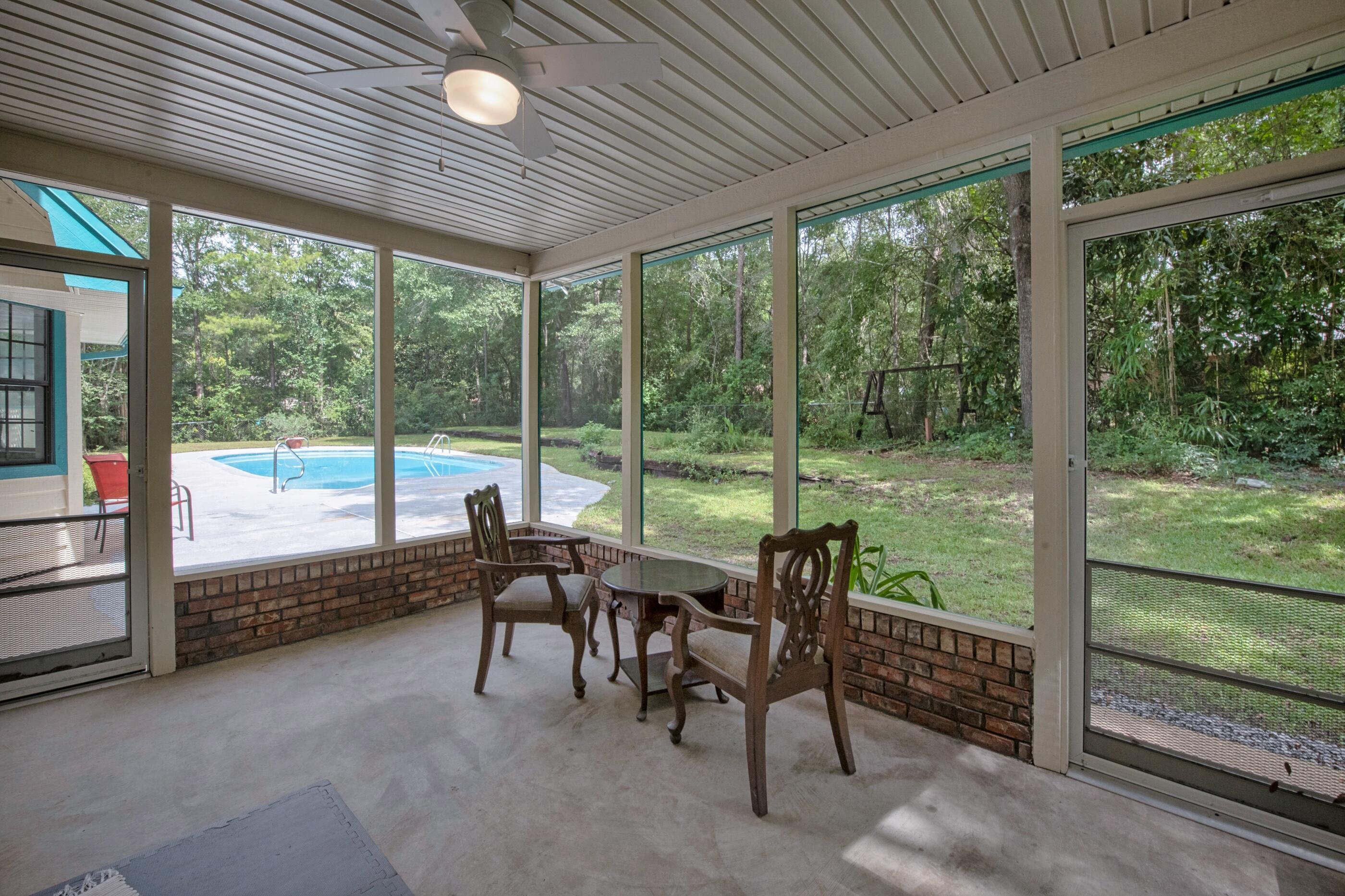 ROCKY BAYOU COUNTRY CLUB ESTATES 3 - Residential