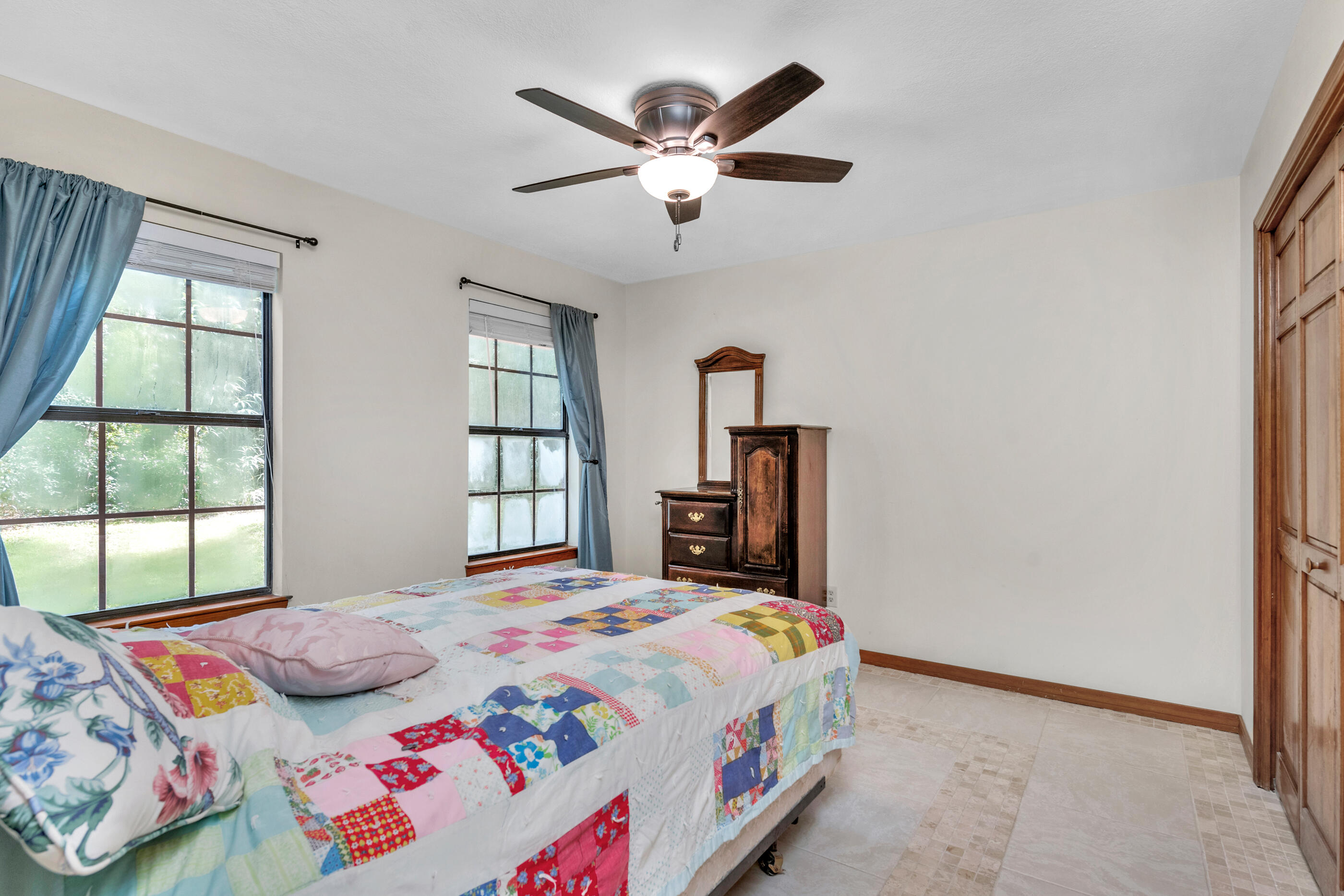 ROCKY BAYOU COUNTRY CLUB ESTATES 3 - Residential