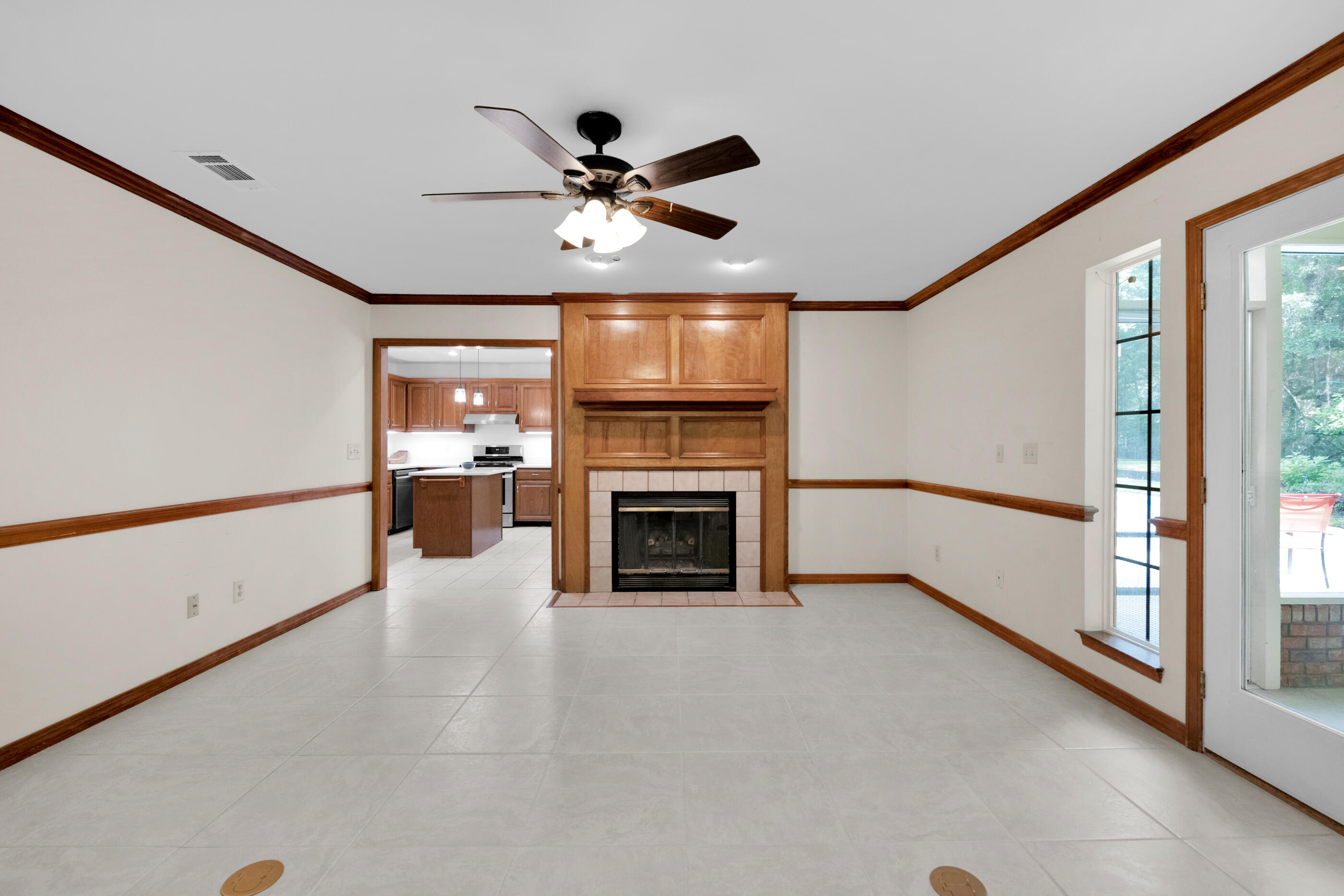 ROCKY BAYOU COUNTRY CLUB ESTATES 3 - Residential