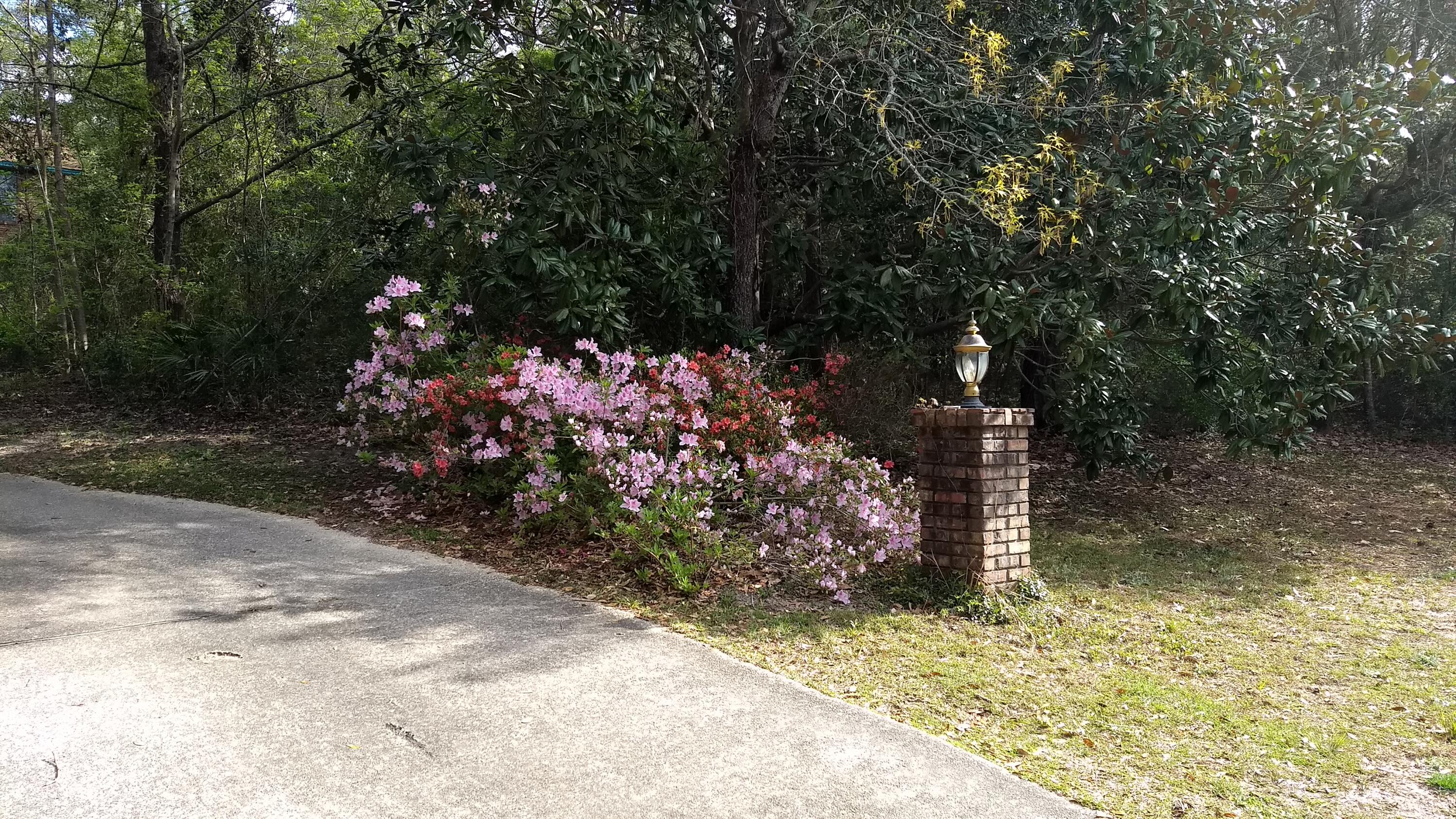 ROCKY BAYOU COUNTRY CLUB ESTATES 3 - Residential