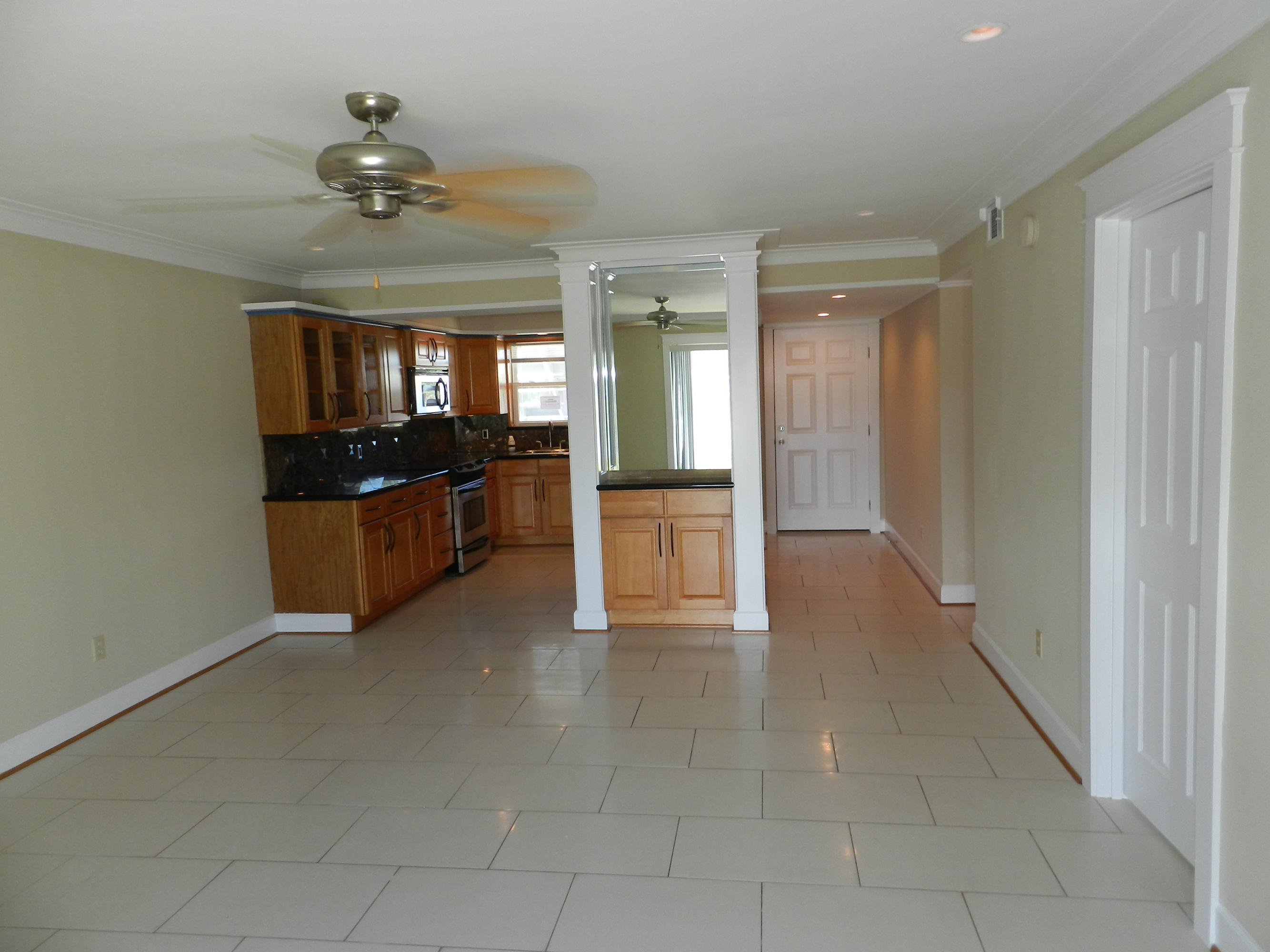 COMMODORES LANDING - Residential