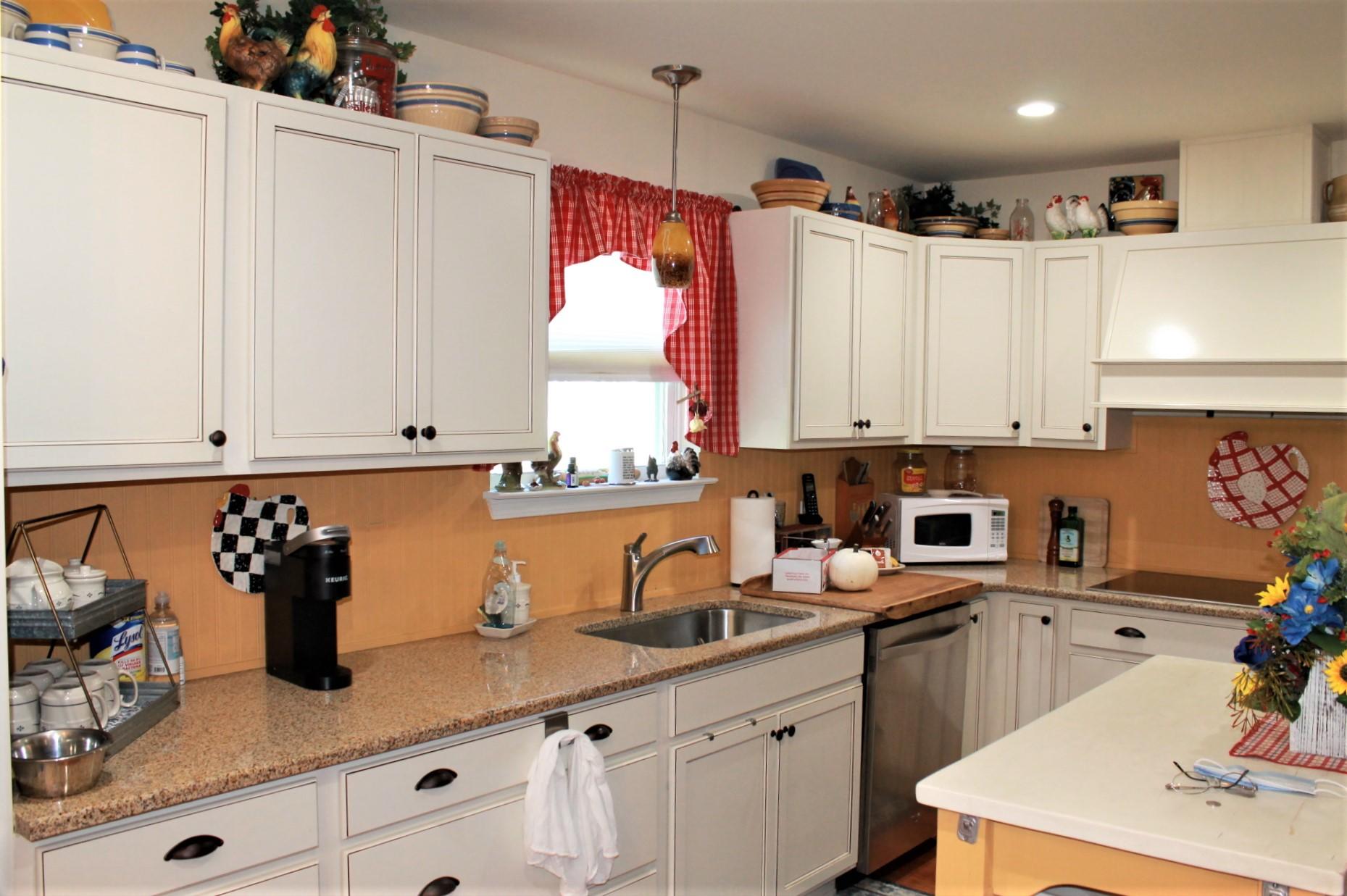 COUNTRYVIEW ESTATES 5TH ADDN - Residential