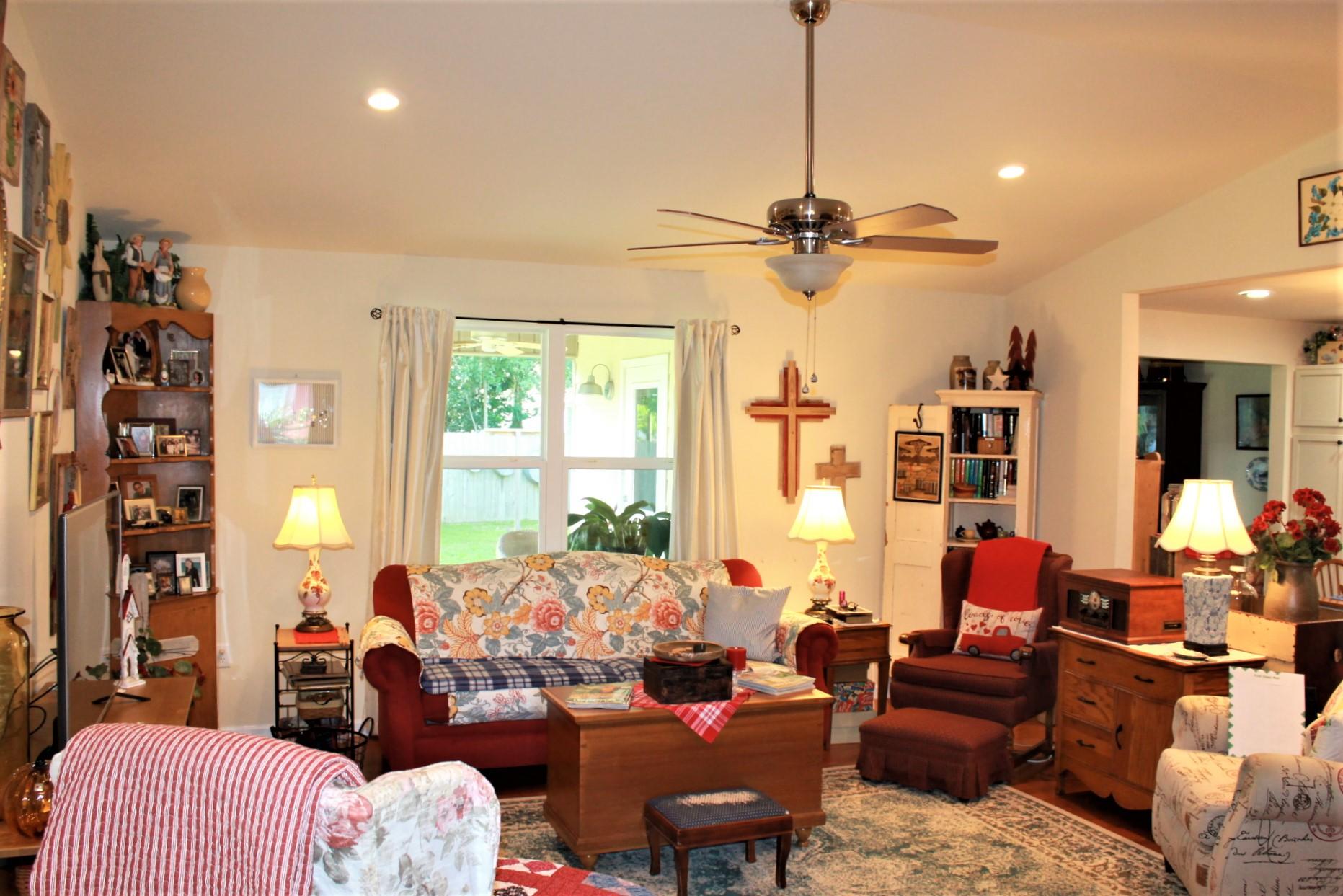 COUNTRYVIEW ESTATES 5TH ADDN - Residential