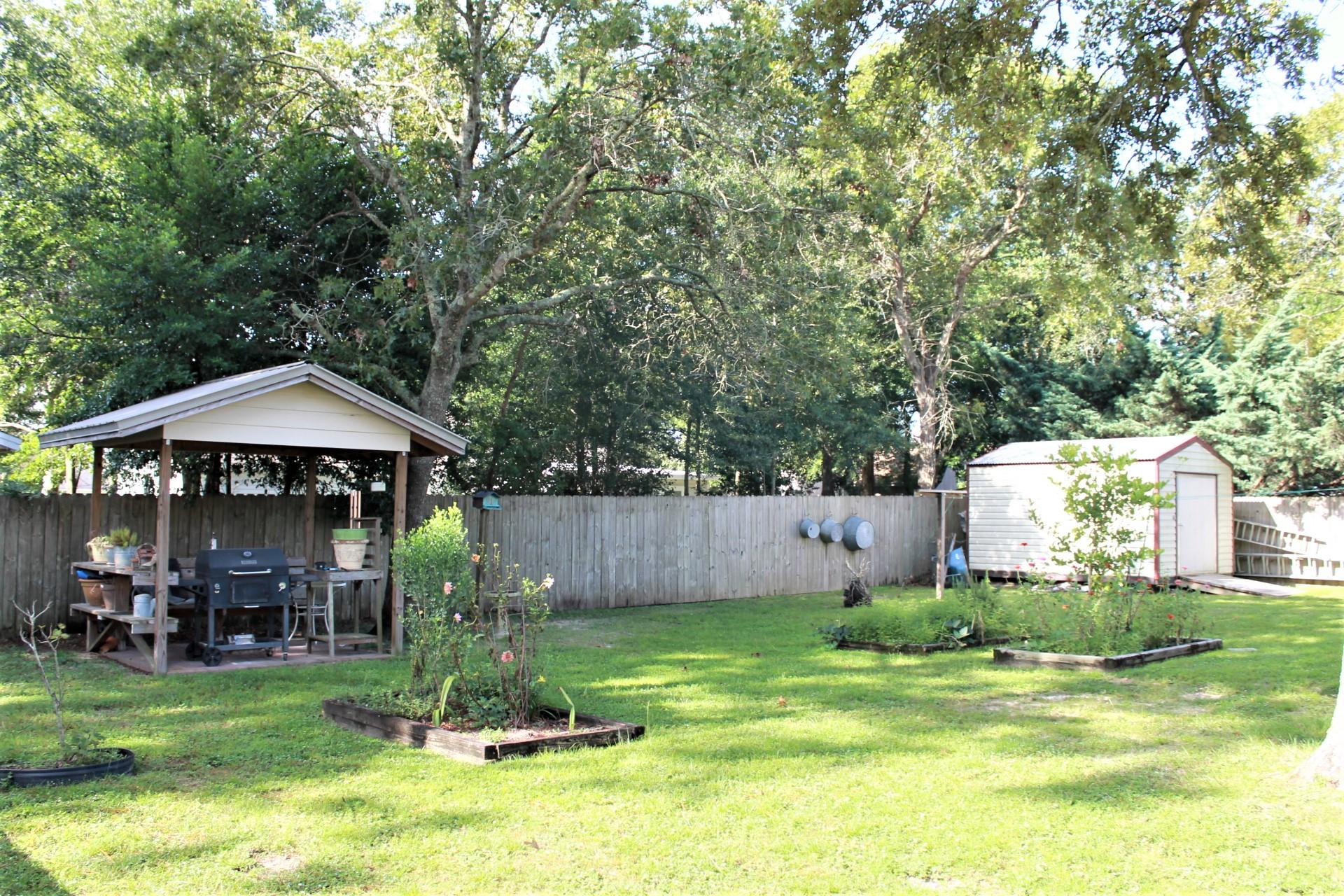 COUNTRYVIEW ESTATES 5TH ADDN - Residential