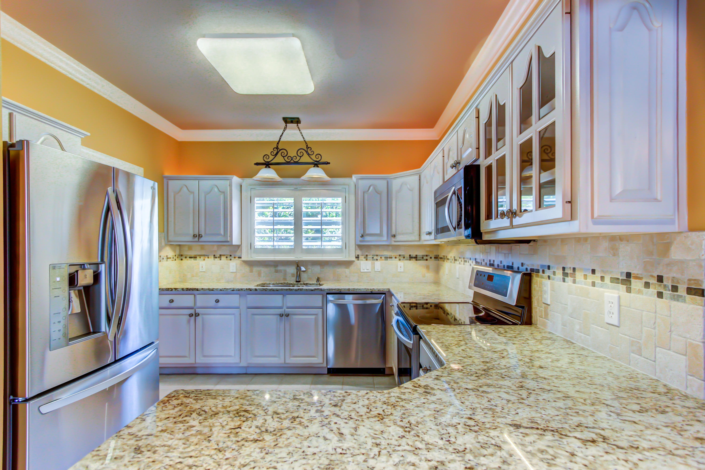 CRYSTAL BEACH - Residential