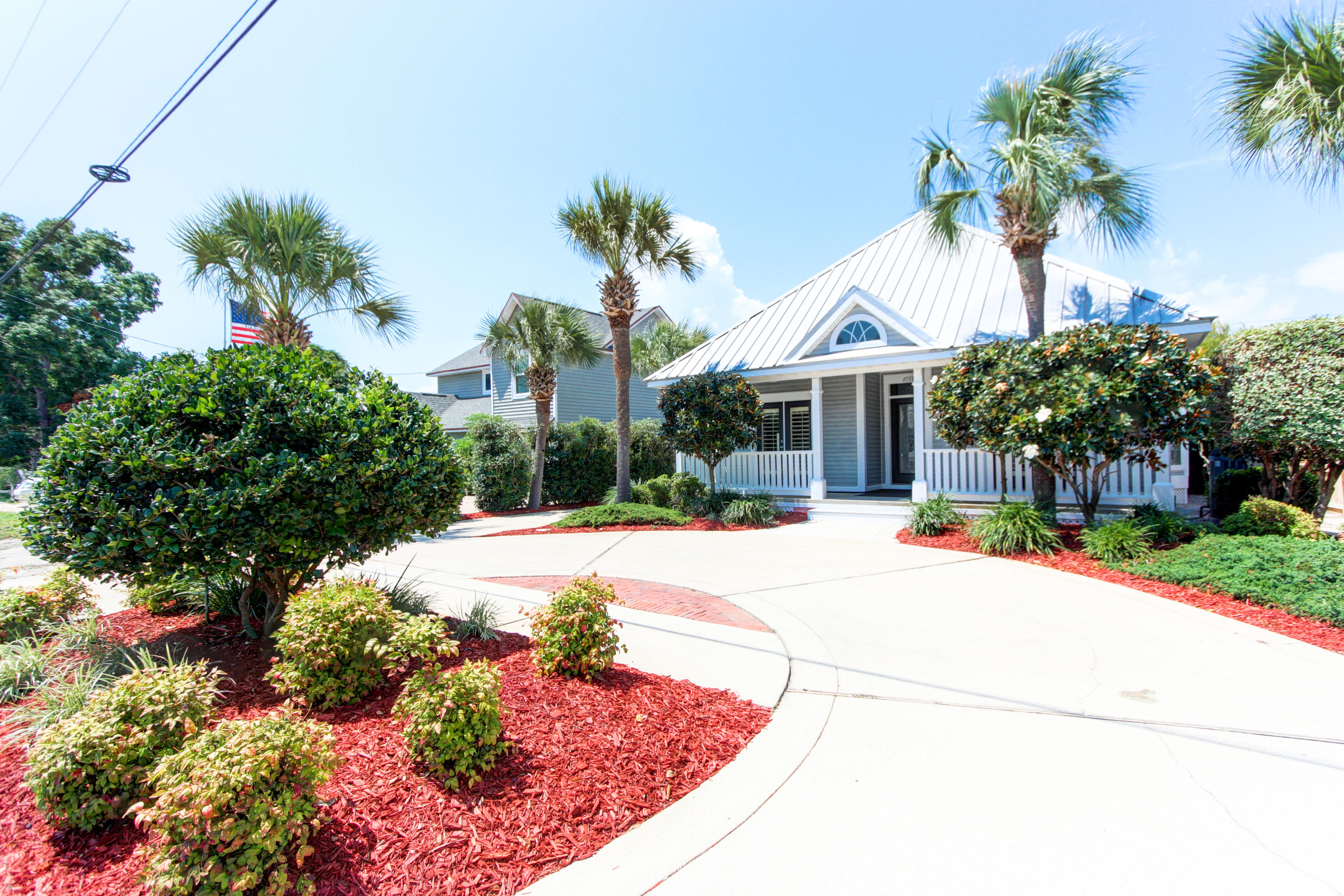 CRYSTAL BEACH - Residential