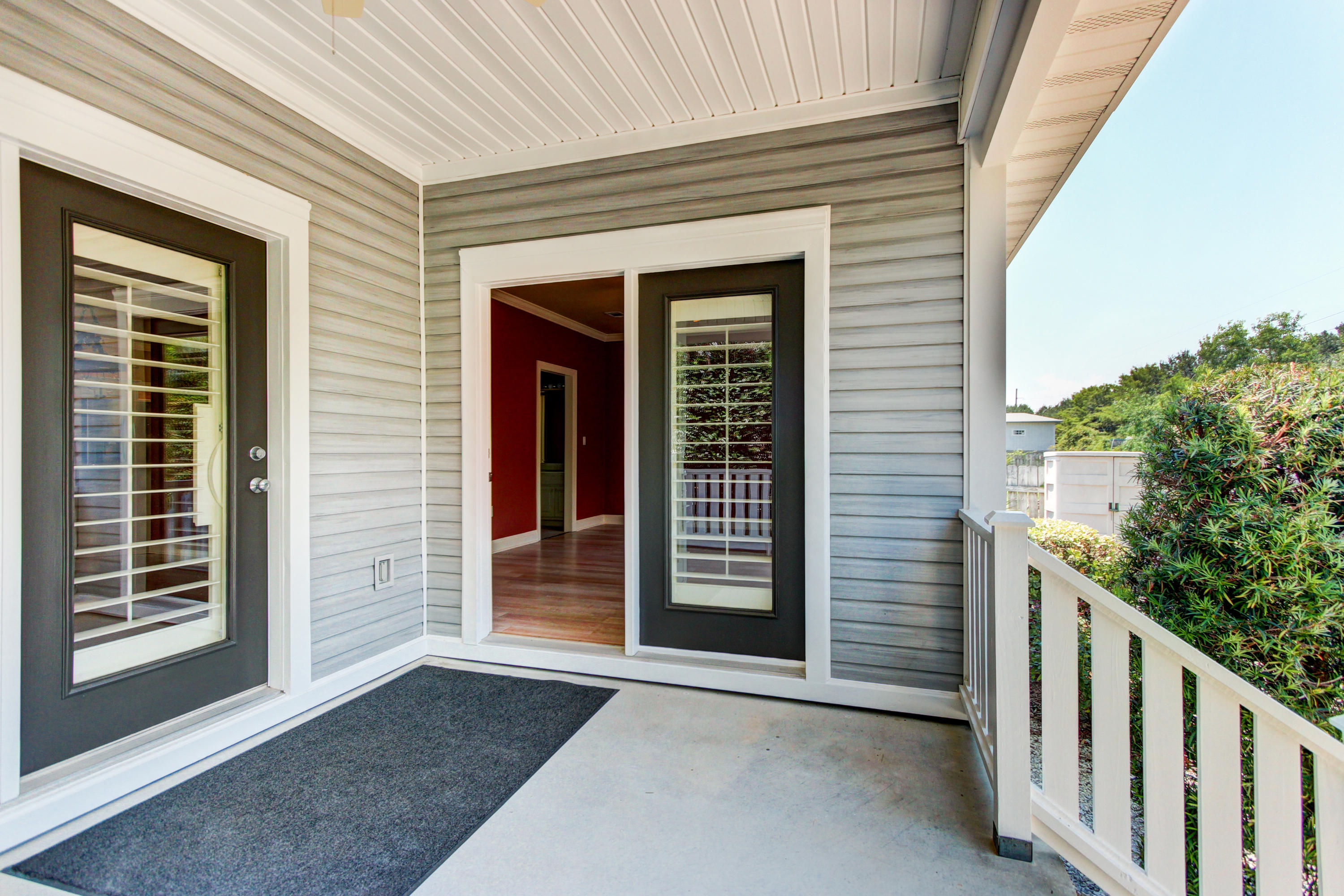 CRYSTAL BEACH - Residential