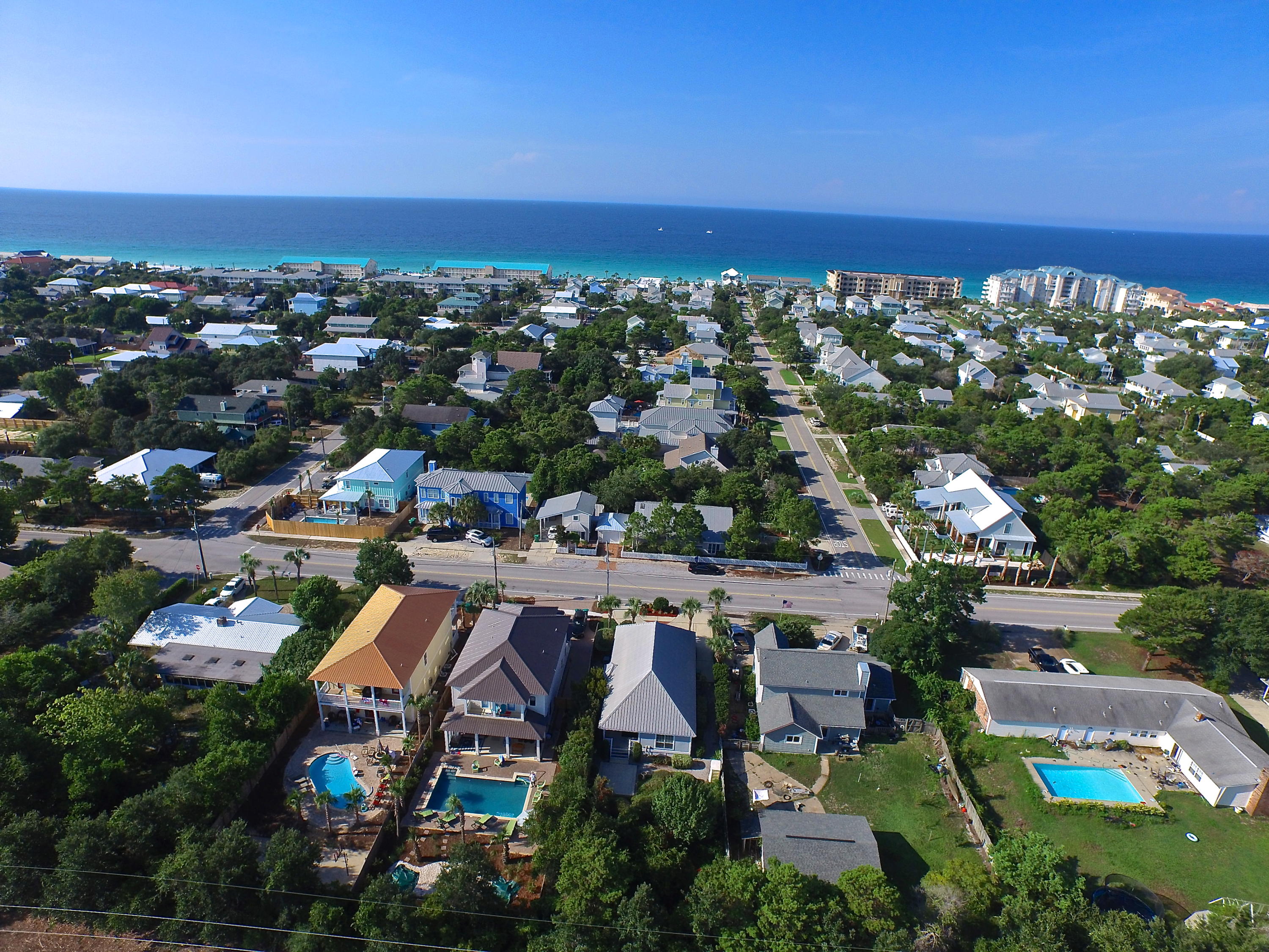 CRYSTAL BEACH - Residential