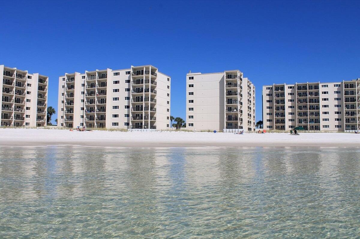 PINNACLE PORT PHASE 1-B - Residential
