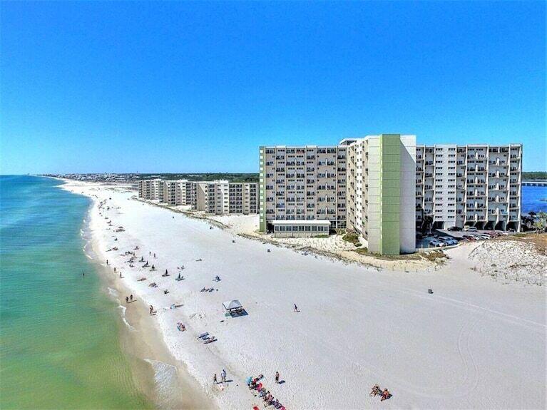 PINNACLE PORT PHASE 1-B - Residential