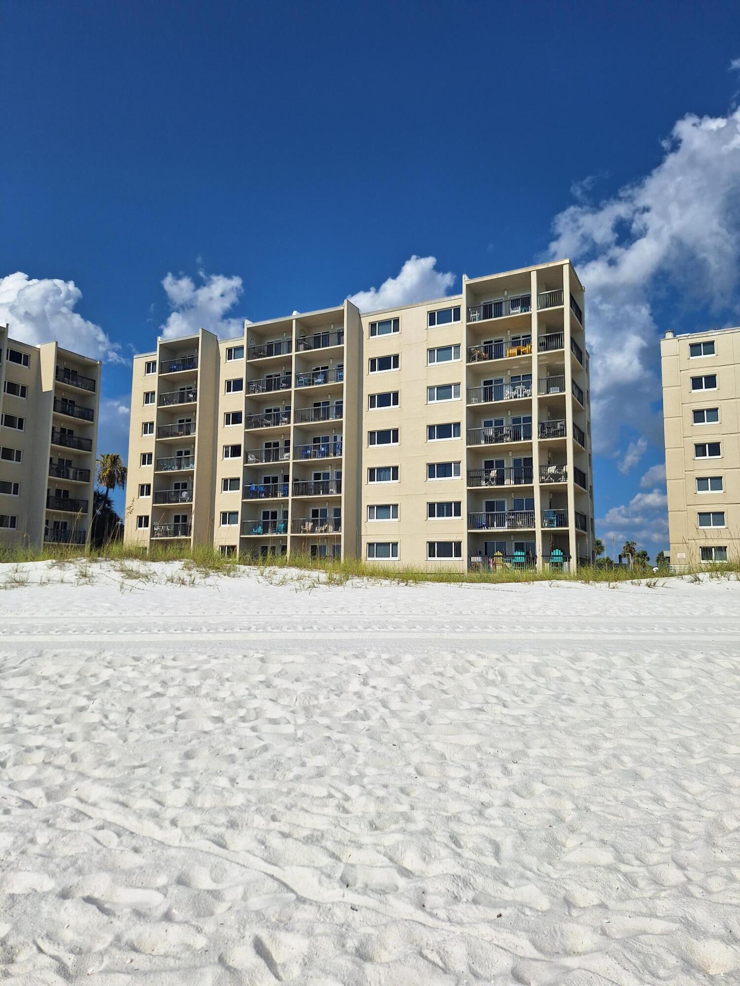PINNACLE PORT PHASE 1-B - Residential