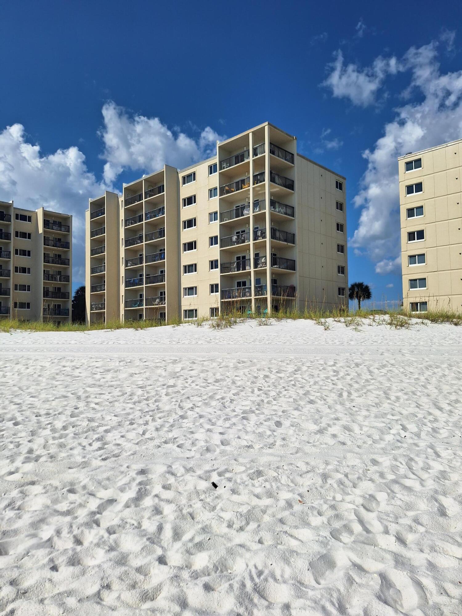 PINNACLE PORT PHASE 1-B - Residential