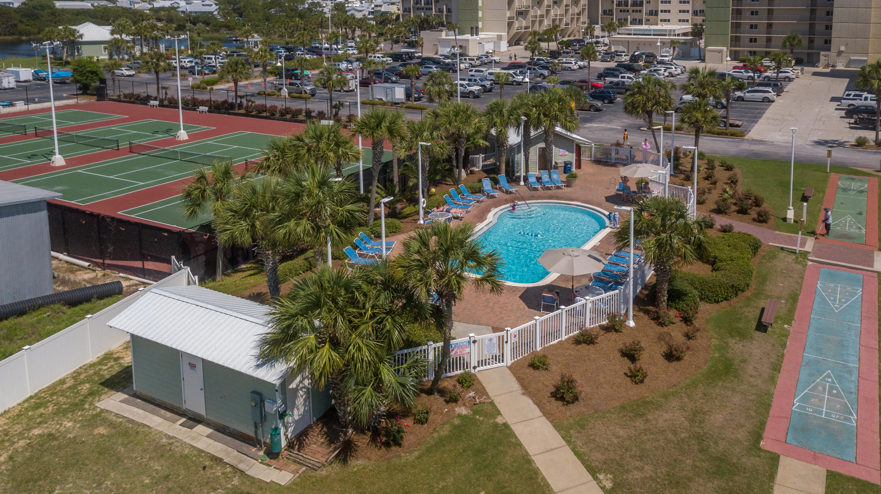 PINNACLE PORT PHASE 1-B - Residential