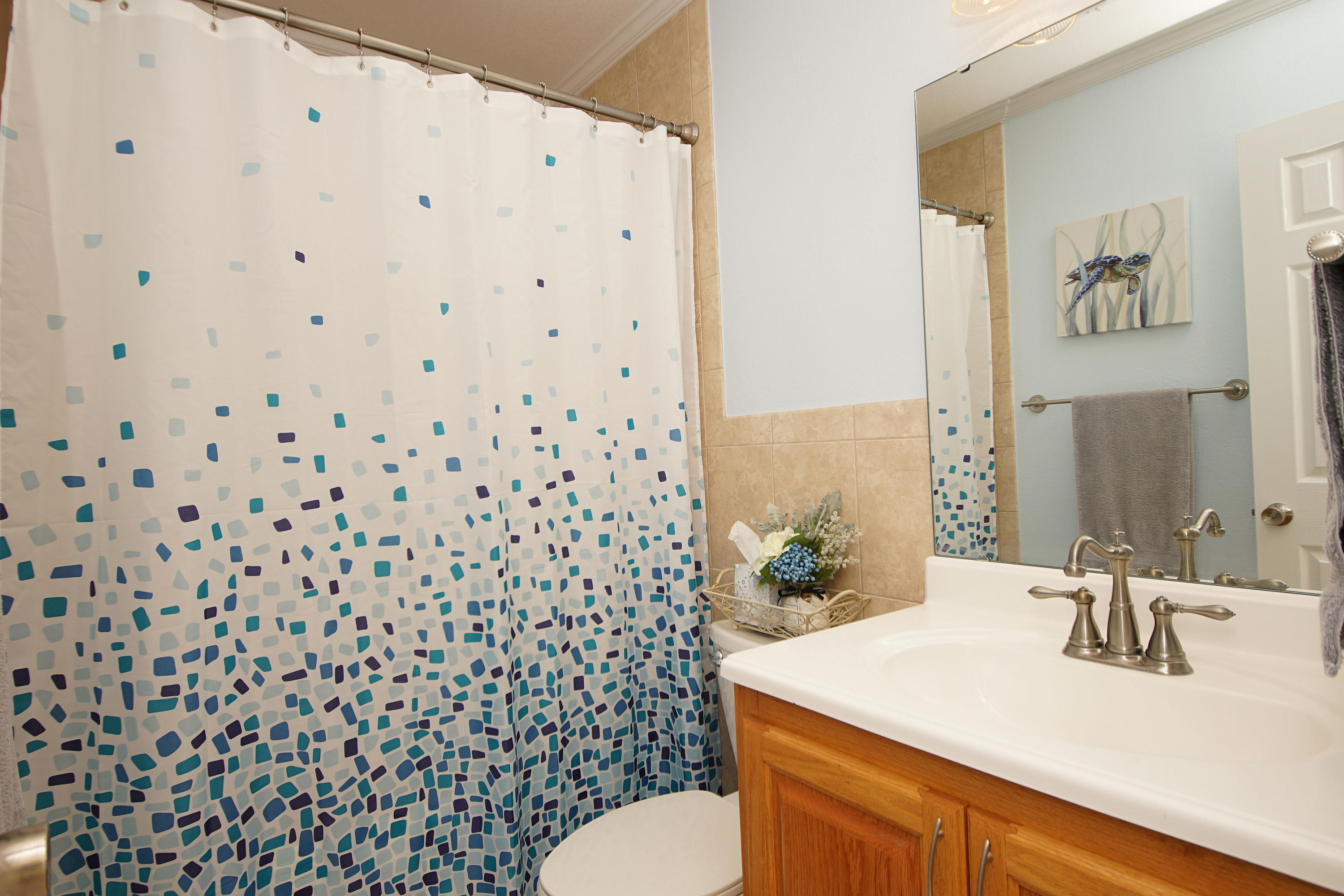 OAKRIDGE MANOR - Residential