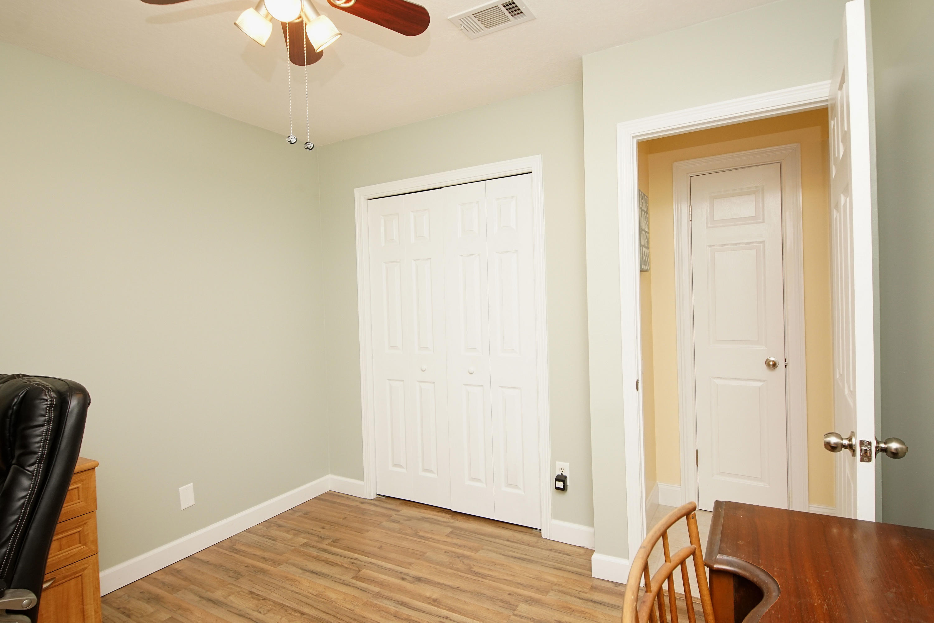 OAKRIDGE MANOR - Residential