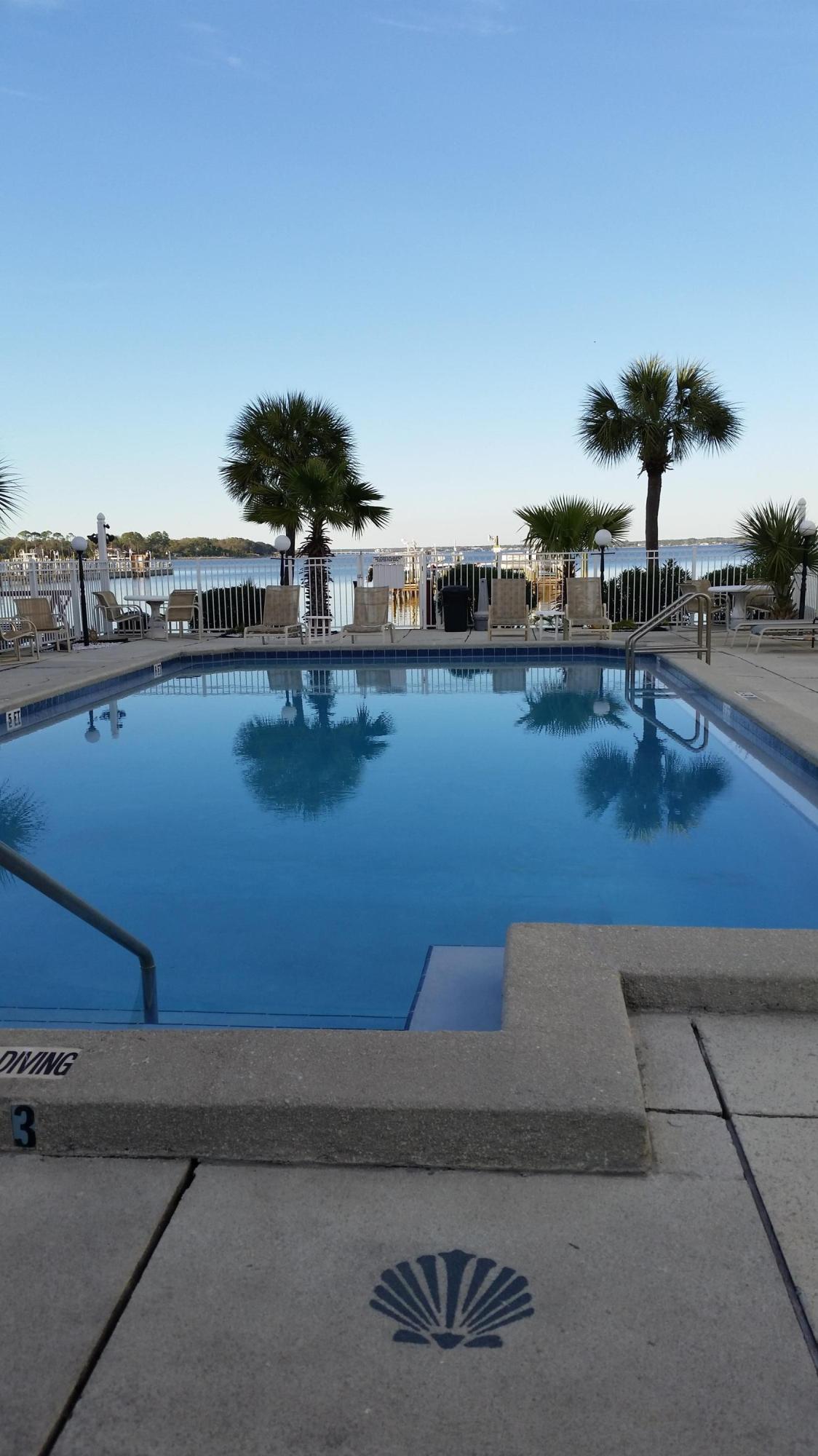 HERMITAGE CONDOMINIUM - Residential