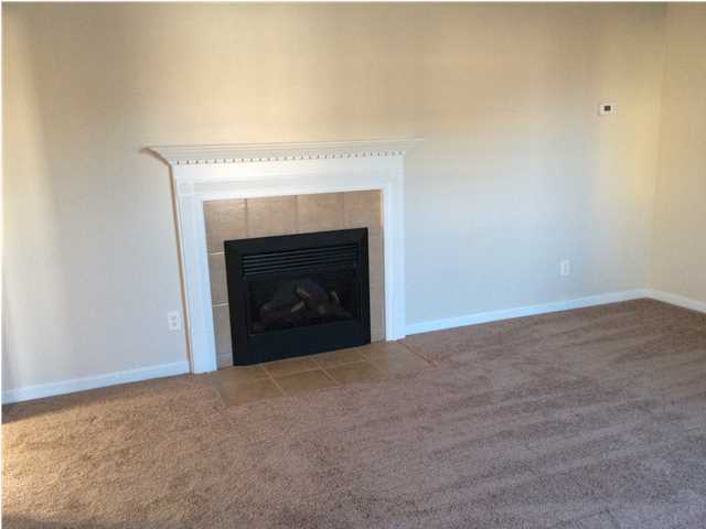 BRANDON OAKS - Residential Lease