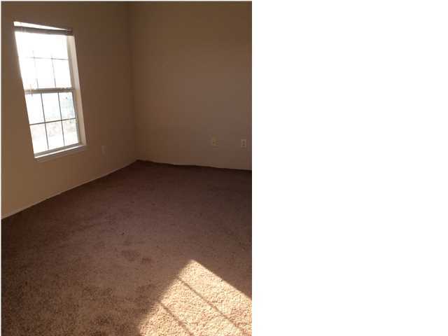 BRANDON OAKS - Residential Lease