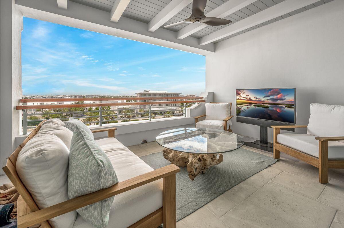 ALYS BEACH - Residential