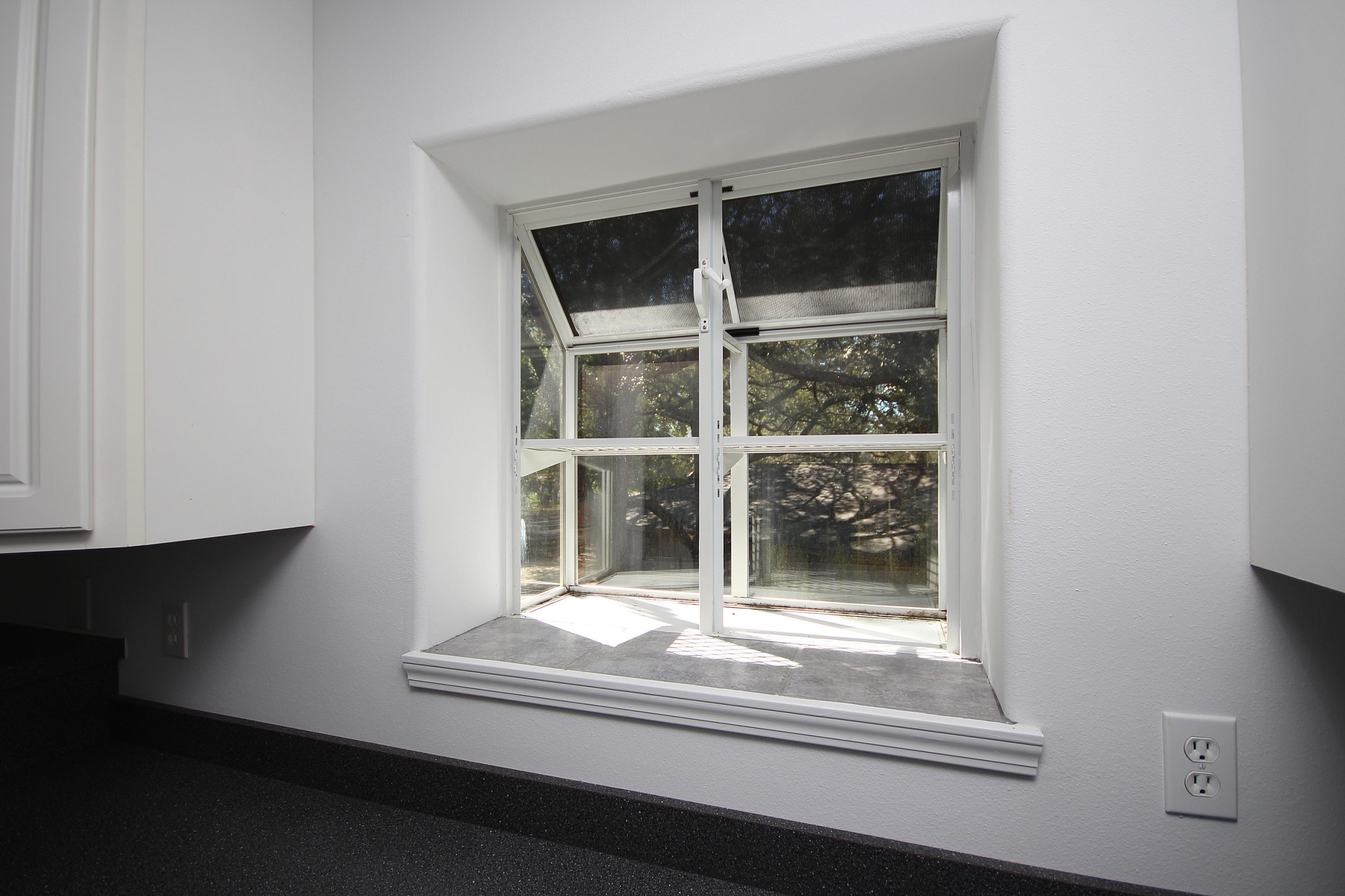 HOWELL A A S/D - Residential