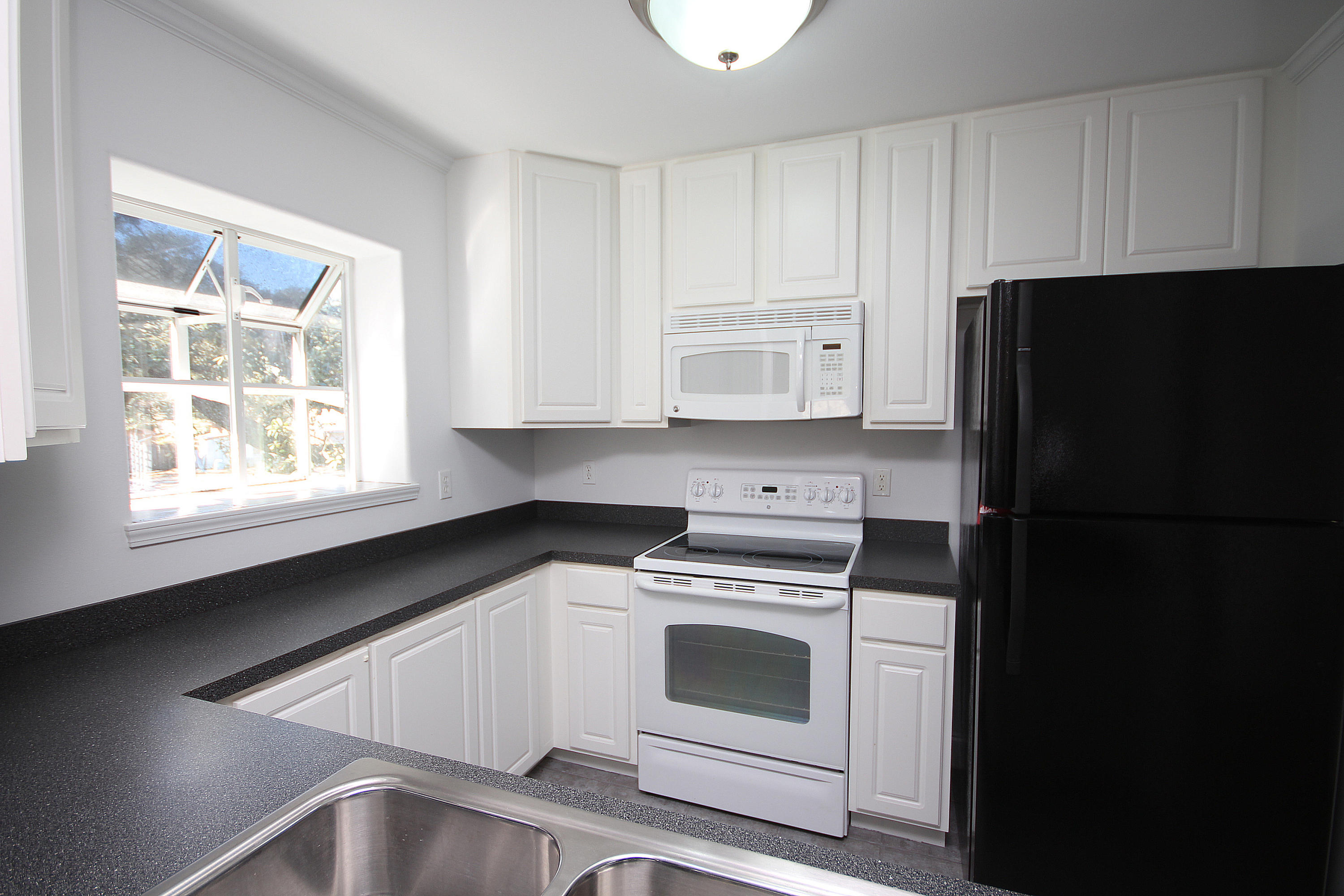 HOWELL A A S/D - Residential