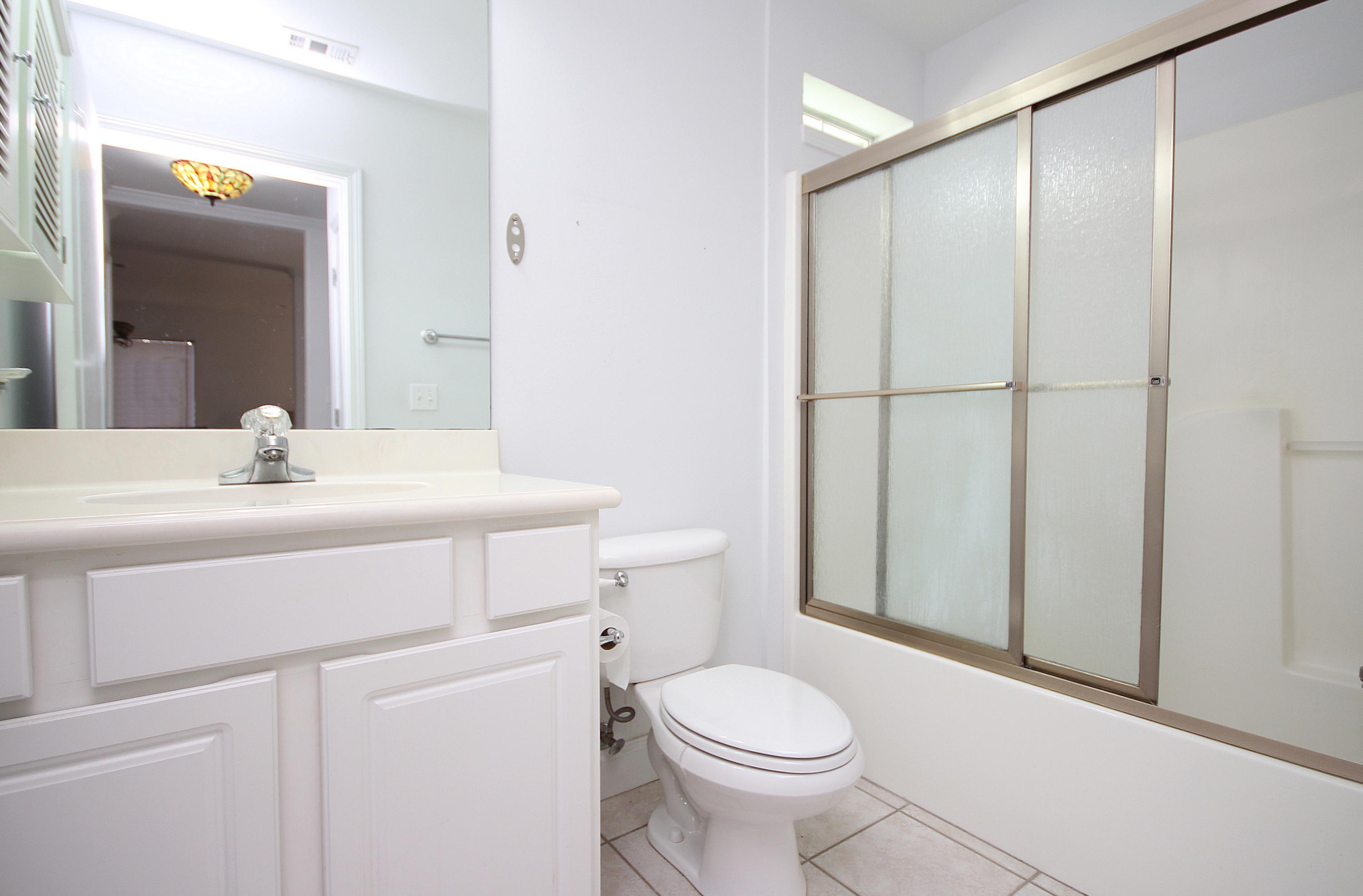 HOWELL A A S/D - Residential