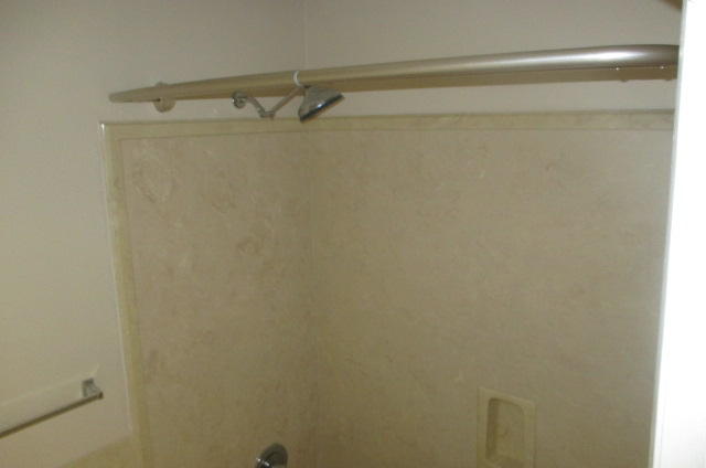 3RD ADD PARK PLACE E 100FT. OF LOT 5 BLK 12 - Residential Lease