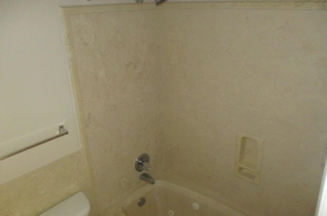 3RD ADD PARK PLACE E 100FT. OF LOT 5 BLK 12 - Residential Lease