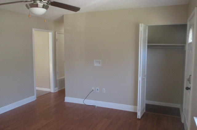 3RD ADD PARK PLACE E 100FT. OF LOT 5 BLK 12 - Residential Lease