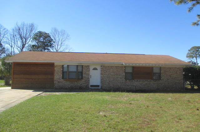 3RD ADD PARK PLACE E 100FT. OF LOT 5 BLK 12 - Residential Lease