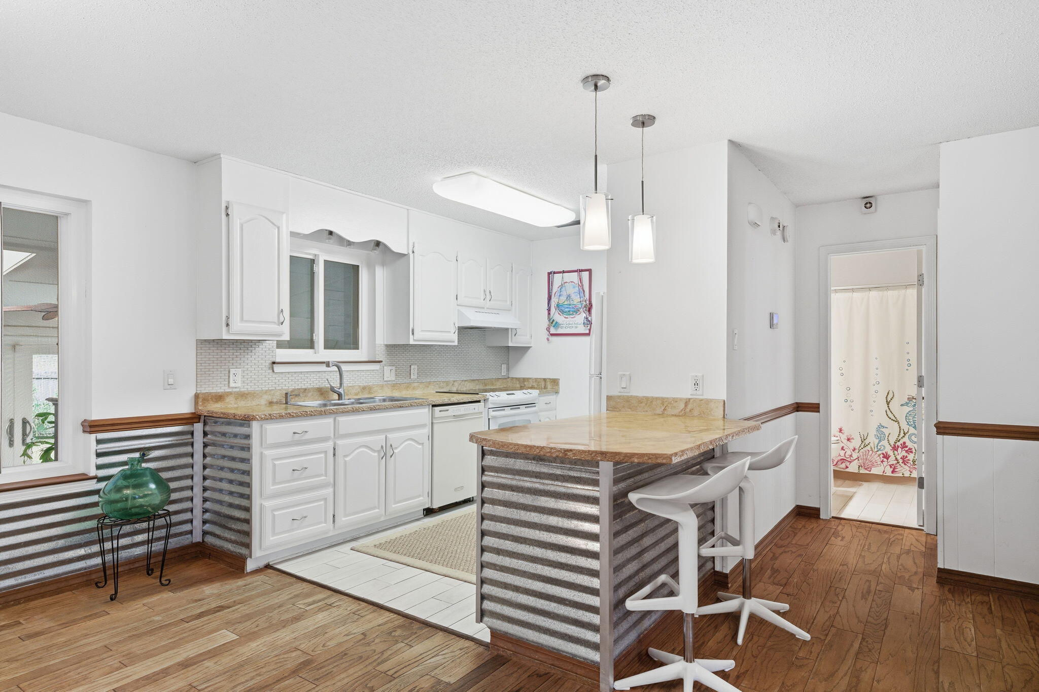 NORTH SHORES - Residential