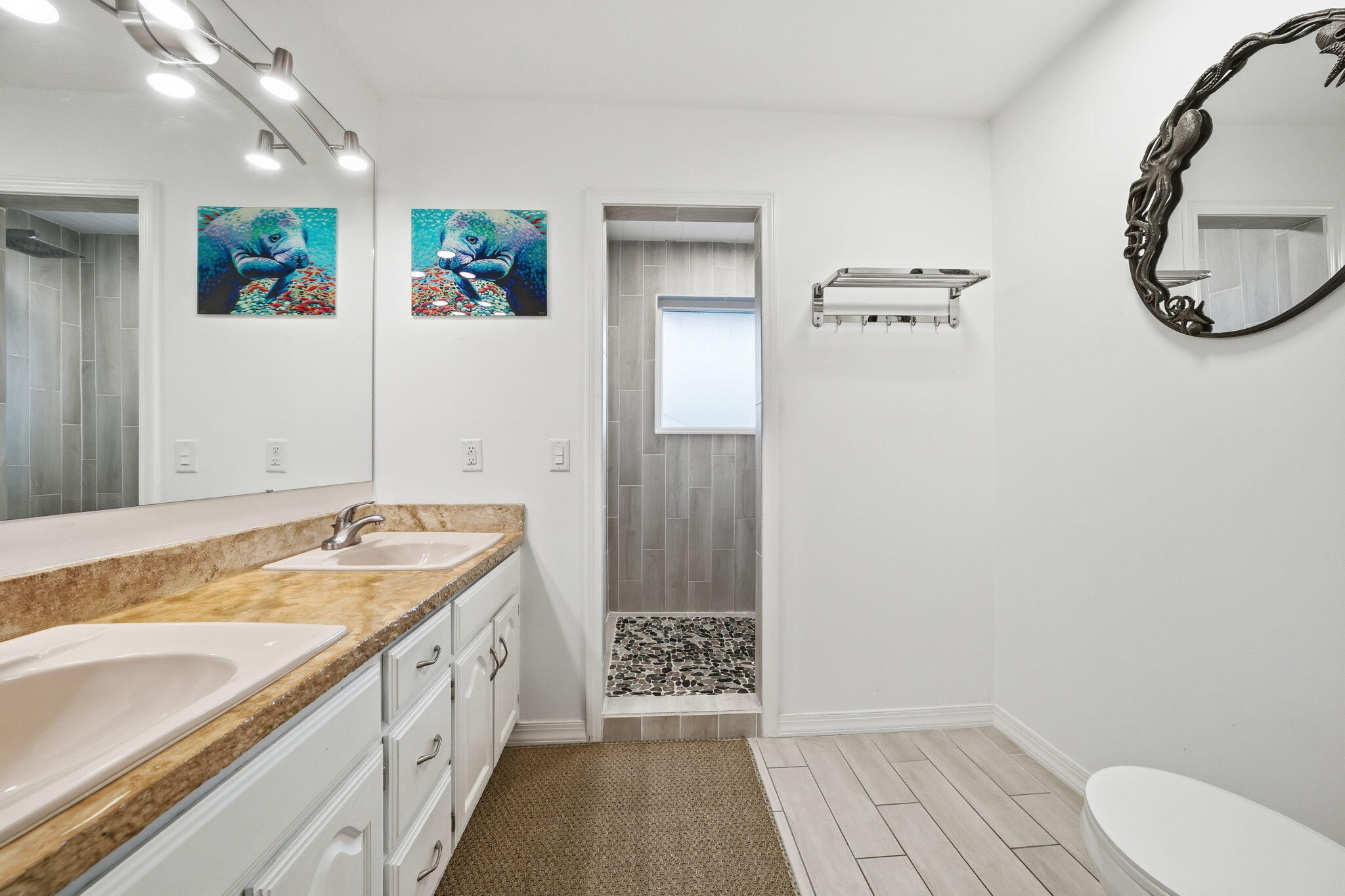 NORTH SHORES - Residential