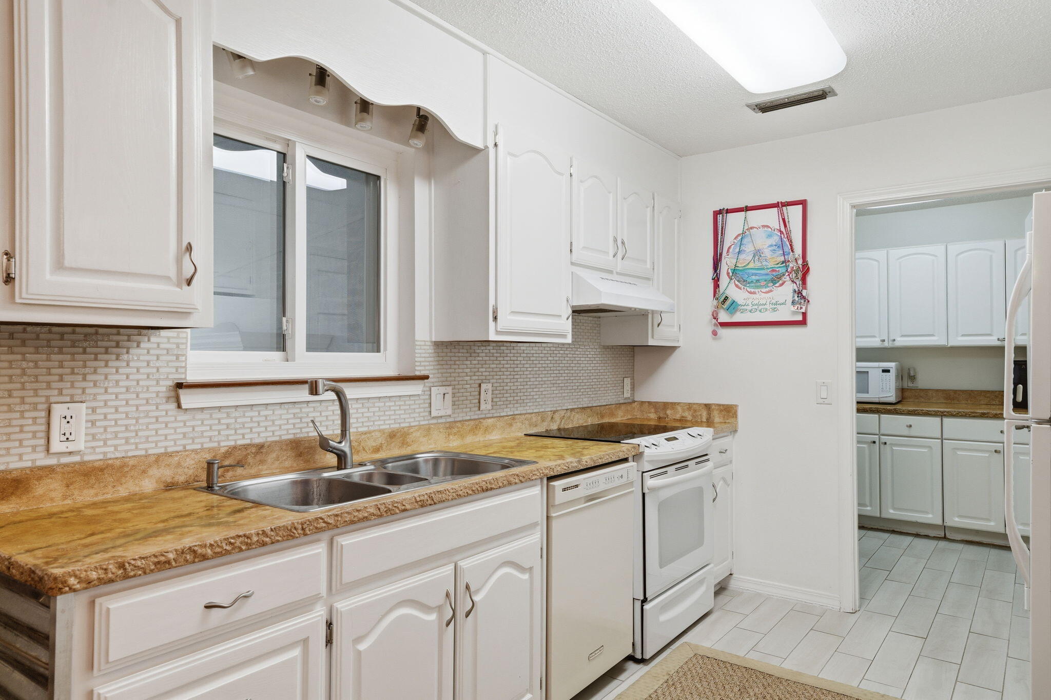 NORTH SHORES - Residential