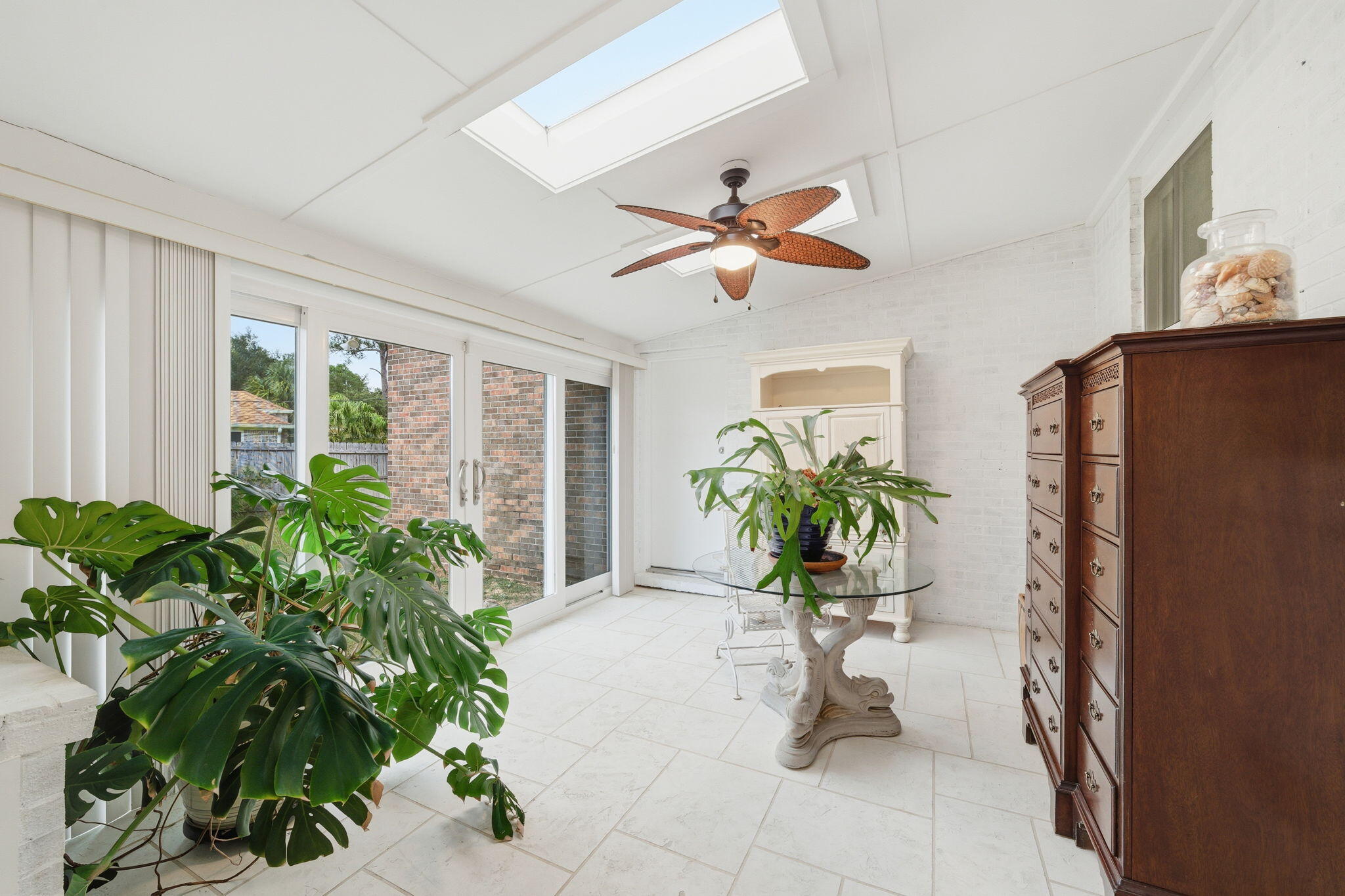 NORTH SHORES - Residential