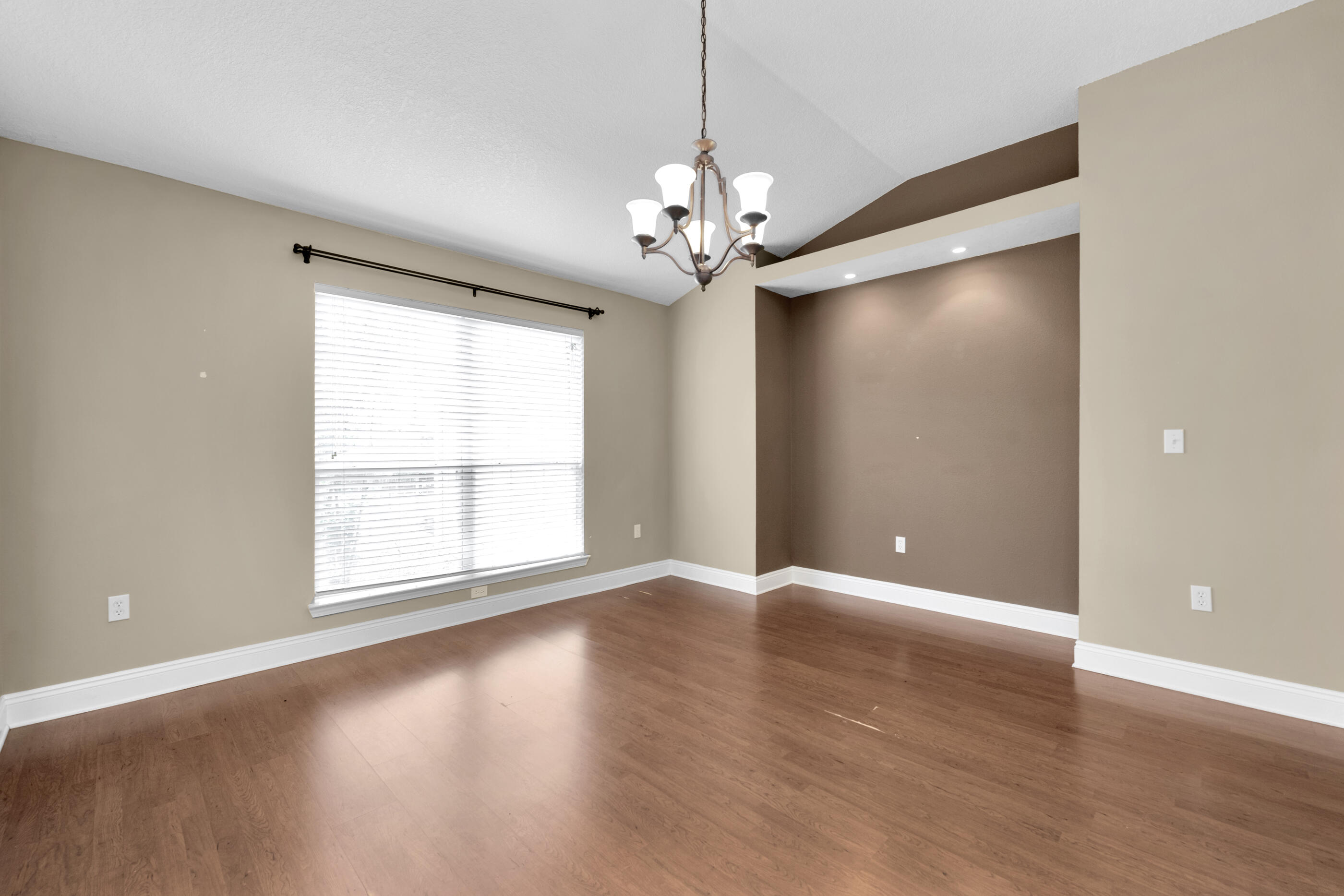 SILVER OAKS PH 2 - Residential