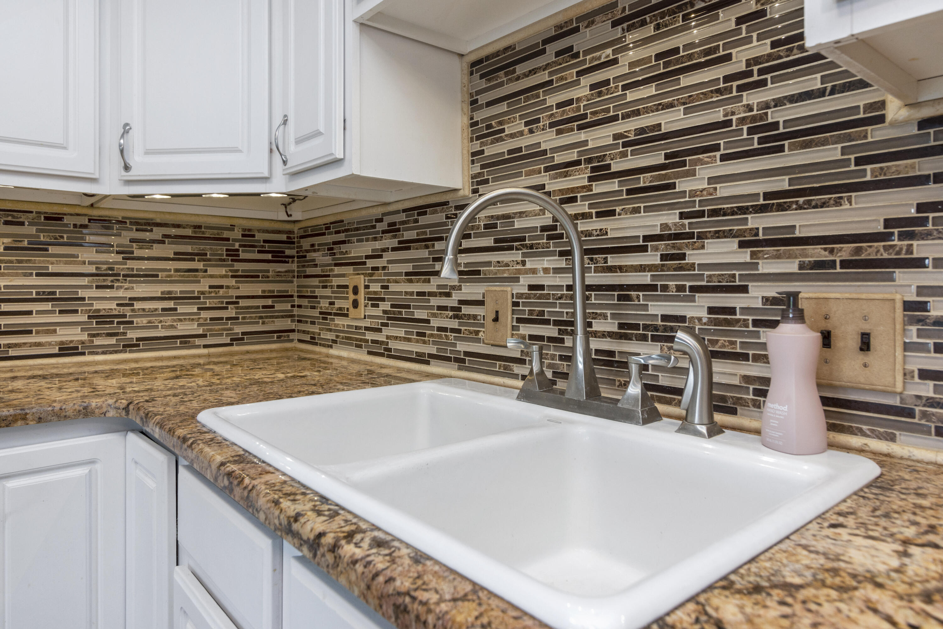 Elliots Point - Residential