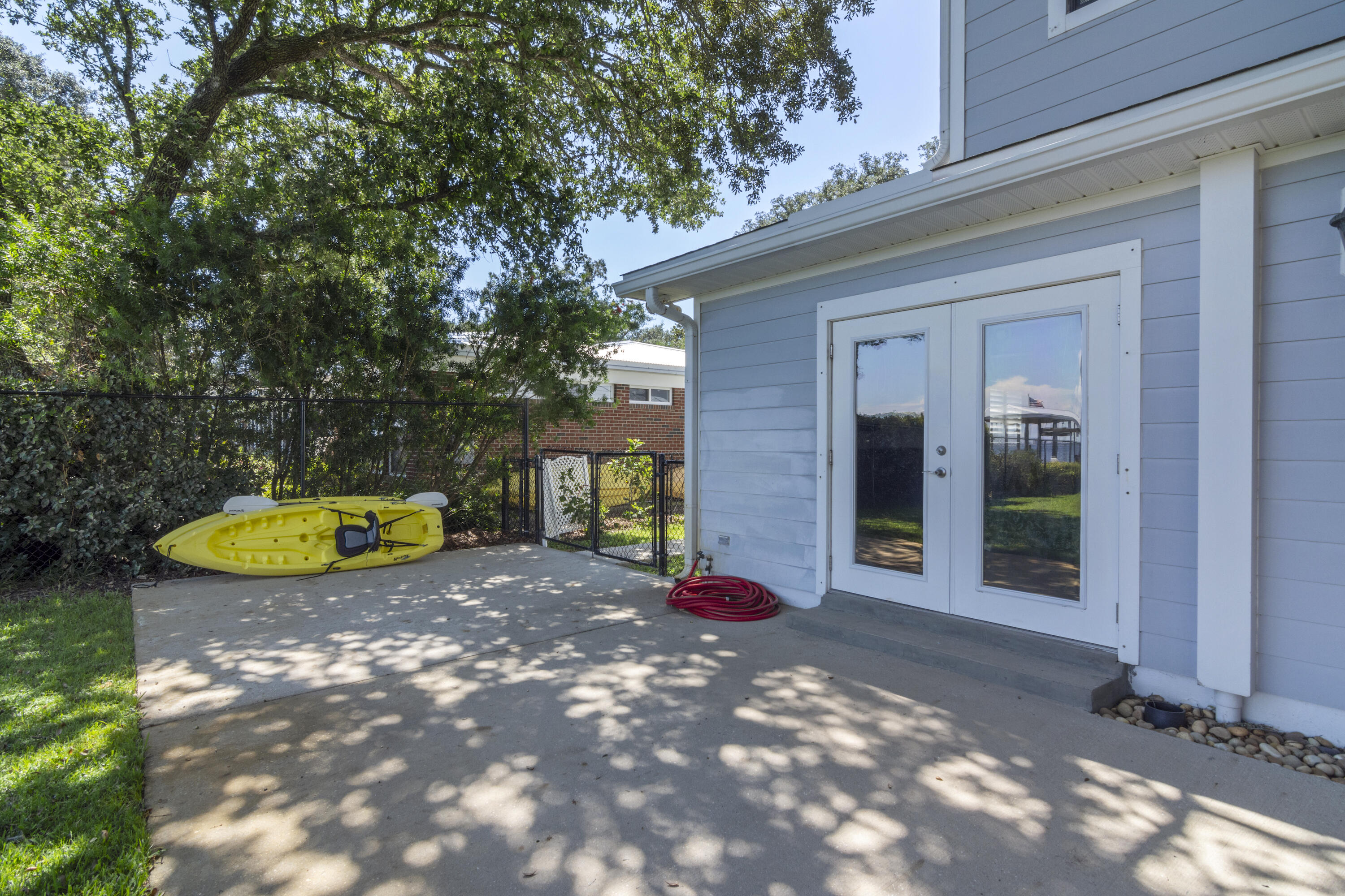 Elliots Point - Residential