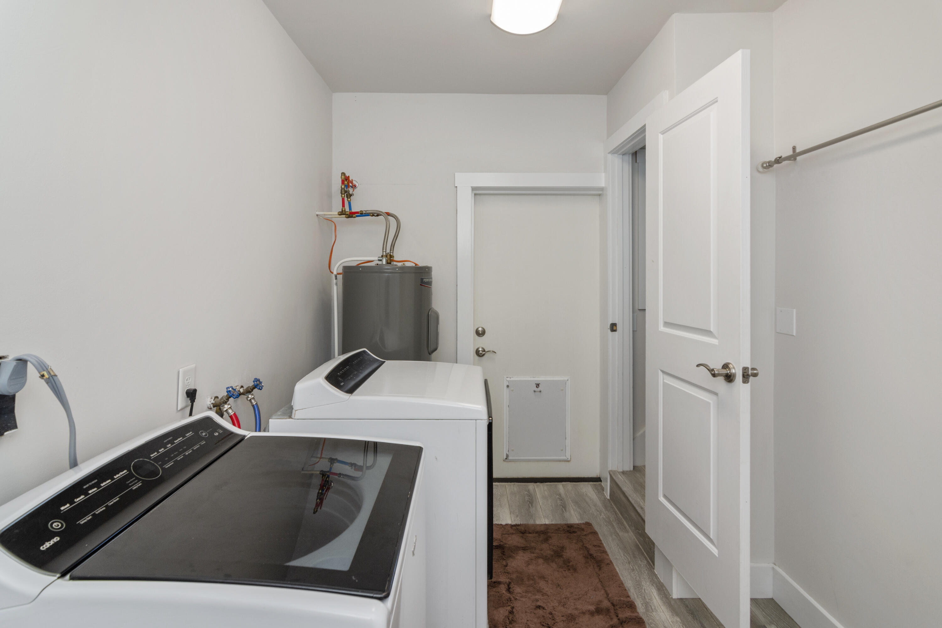 Elliots Point - Residential