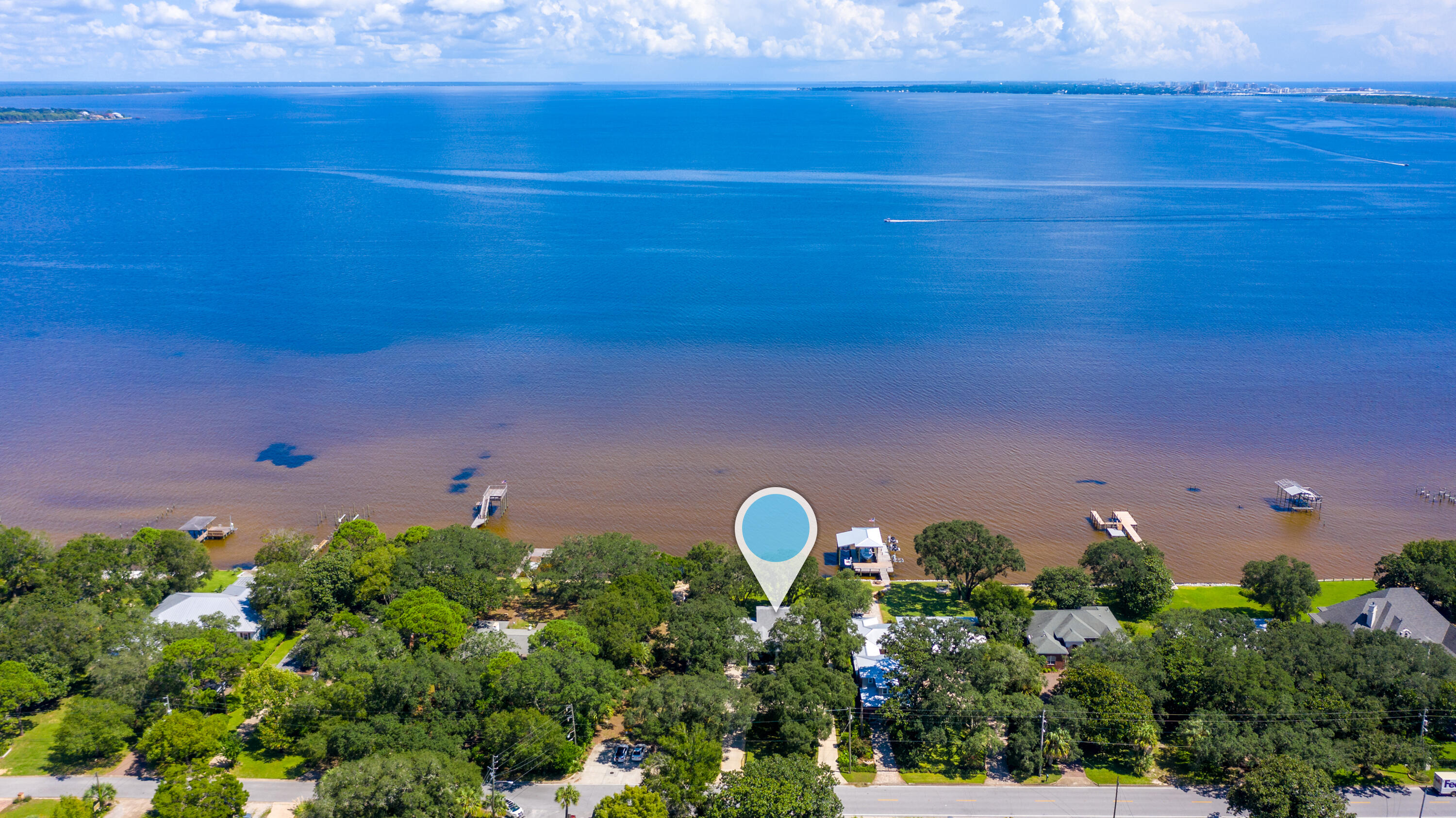 Elliots Point - Residential